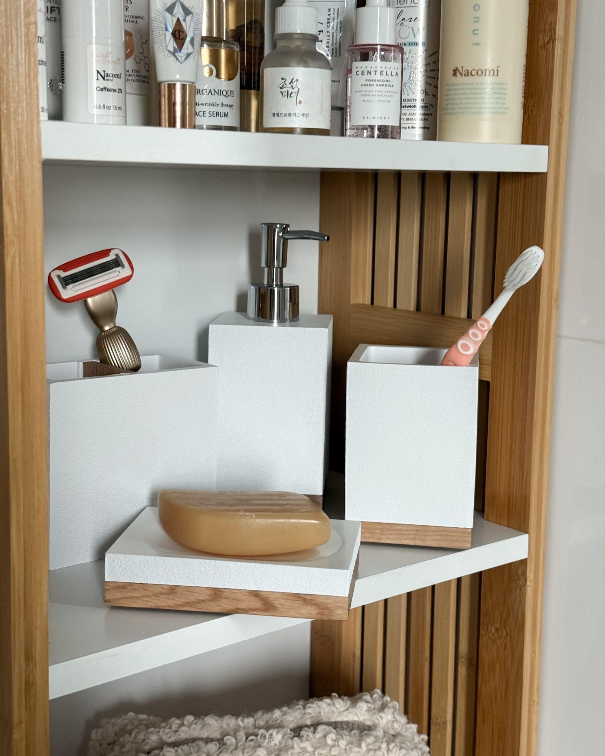 Conjunto de 5 Accesorios de baño jabonera dispensador de jabón escobilla de Inodoro Vaso Soporte para cepillos de Dientes Blanco Tapiche