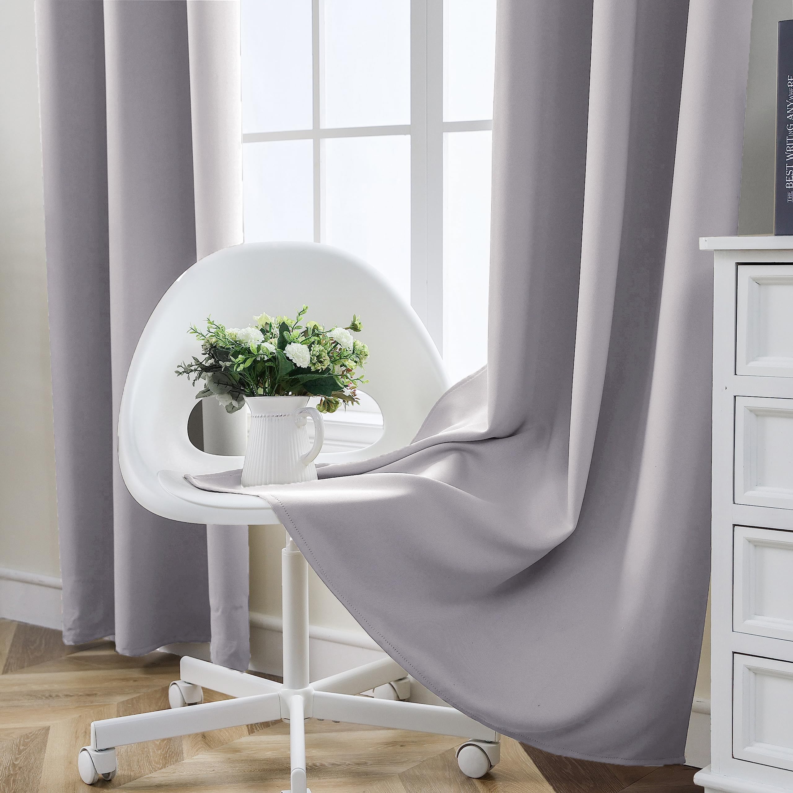 Rideau Occultant 2 Pièces 140x225cm, Rideau Thermique Isolant Anti Froid et Chaleur Tenture Opaque à Oeillets Lumiere Anti UV Decoration Chambre Maison Salon Intérieurs