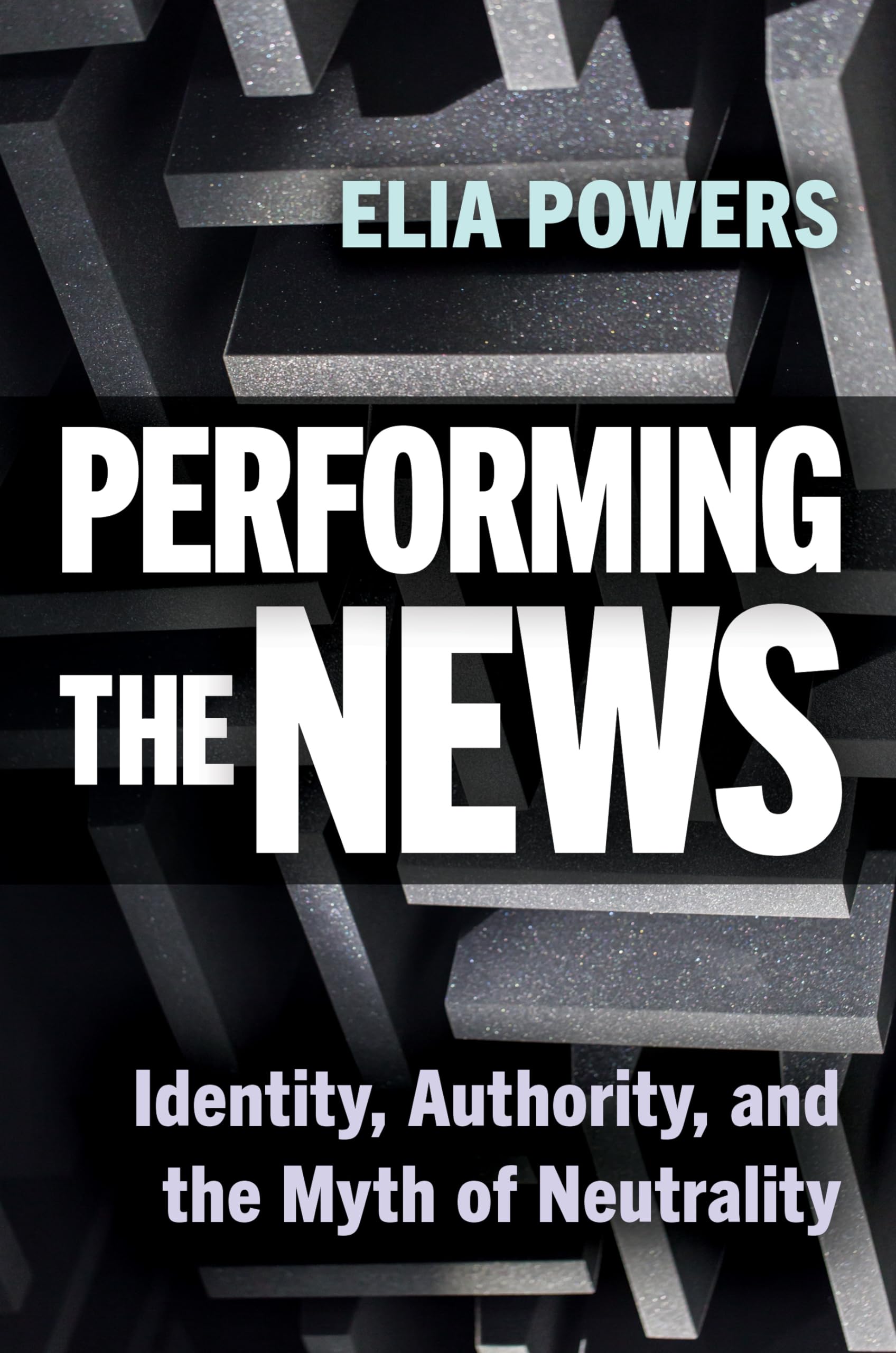 Performing the News comprendre les biais médiatiques et la crise de confiance