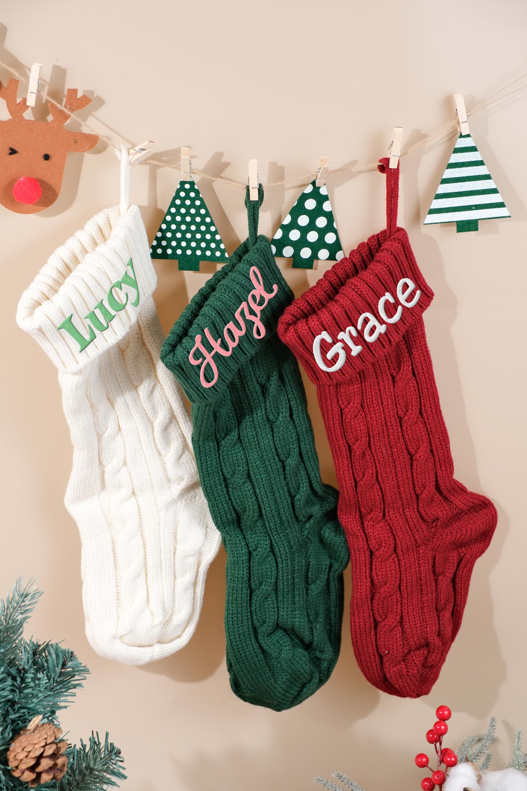 Chaussette brodée personnalisée : célébrez votre animal avec ce tricot unique