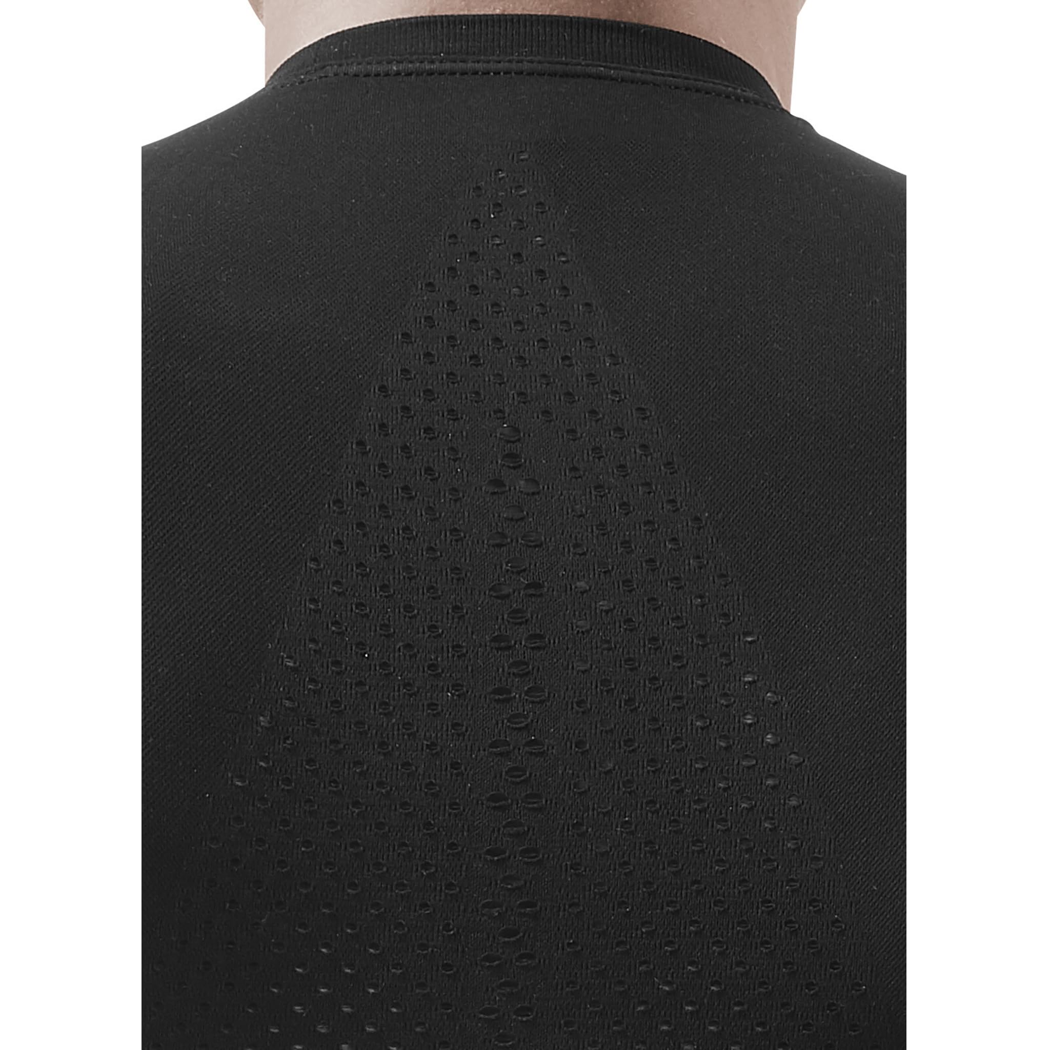 CEP – Run Ultralight Shirt Short Sleeve für Herren | Atmungsaktives Kurzarm Laufshirt mit perfektem Black | Größe M