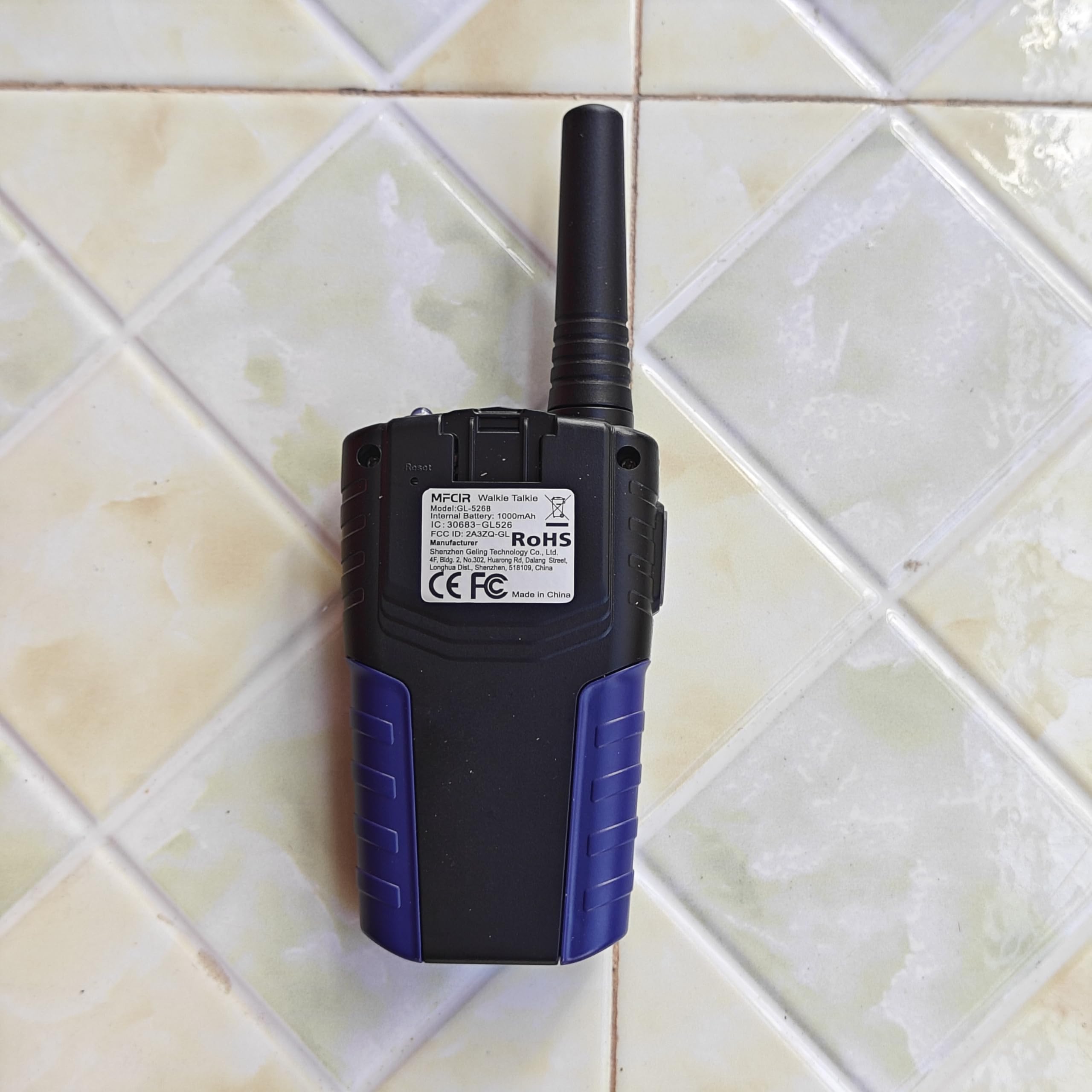Walkie Talkies de camuflaje recargables para niños, paquete de 3 unidades de largo alcance, trabajo de 48 horas en espera 7D, linterna LED, juegos de campamento al aire libre, juguetes regalos para 8