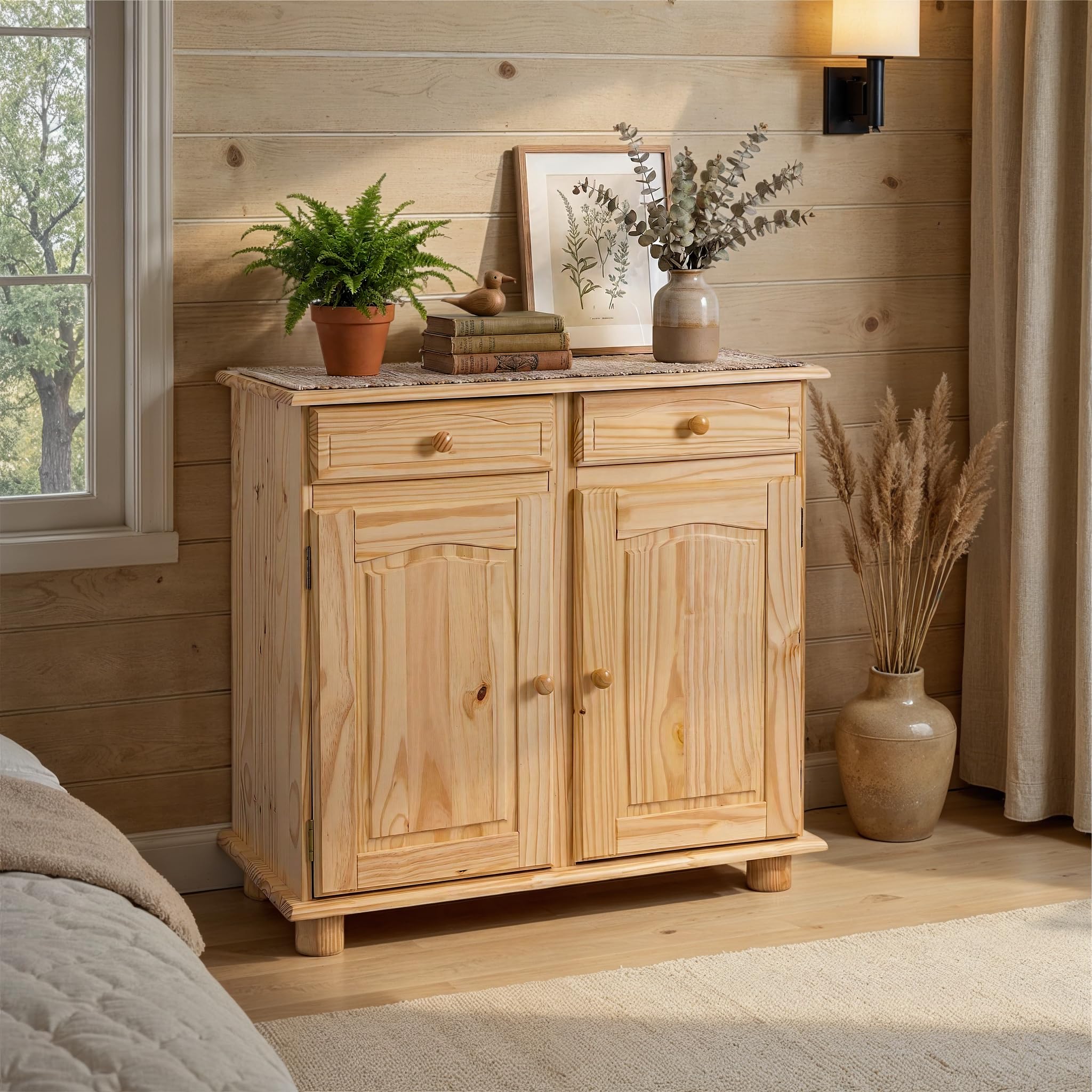 Inter Link – Landhausstil Kommode – Sideboard – Sideboard Buffet – Landhausstil – Beistellschrank - Kiefer massiv – 2 Türen – 2 Schubladen – Natur lackiert - Pamina