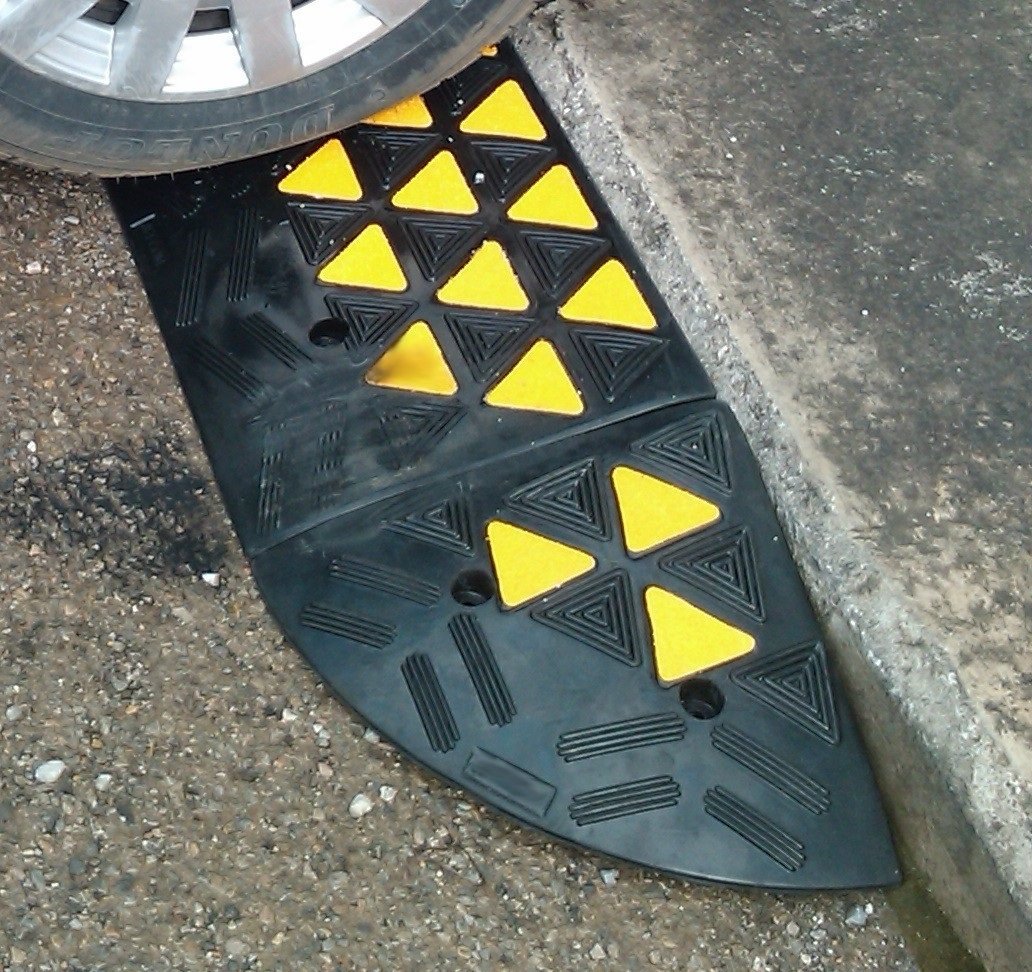 RKR-1E Rampa de Caucho Rubber Parte Fin 10 cm (Paquete de 1)