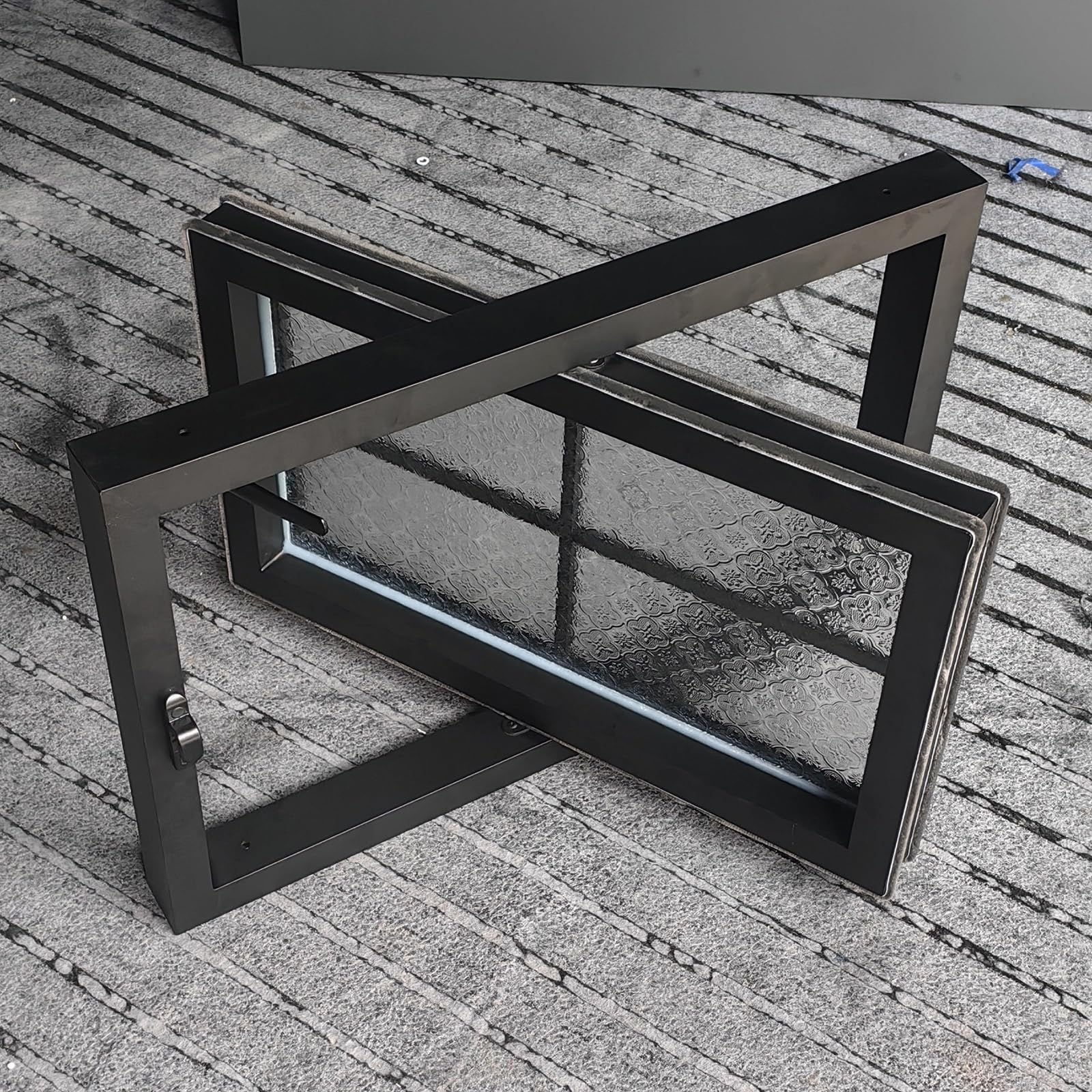Ventana de aluminio pivotante con cristal templado de privacidad y marco reforzado de 24*14"