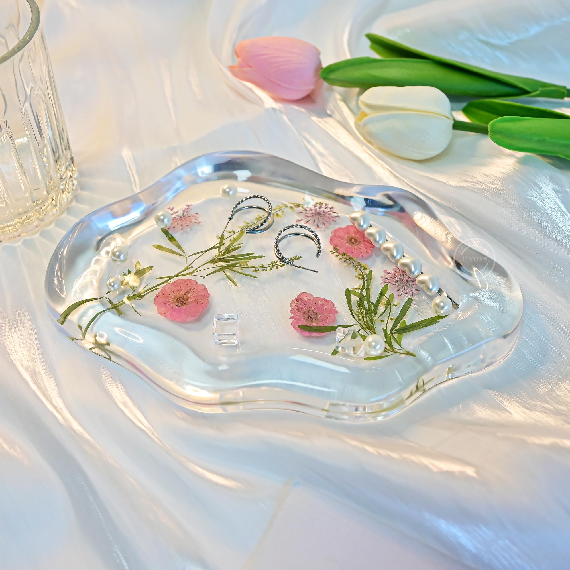 Organisateur maquillage et porte-bijoux nuage en résine avec fleurs