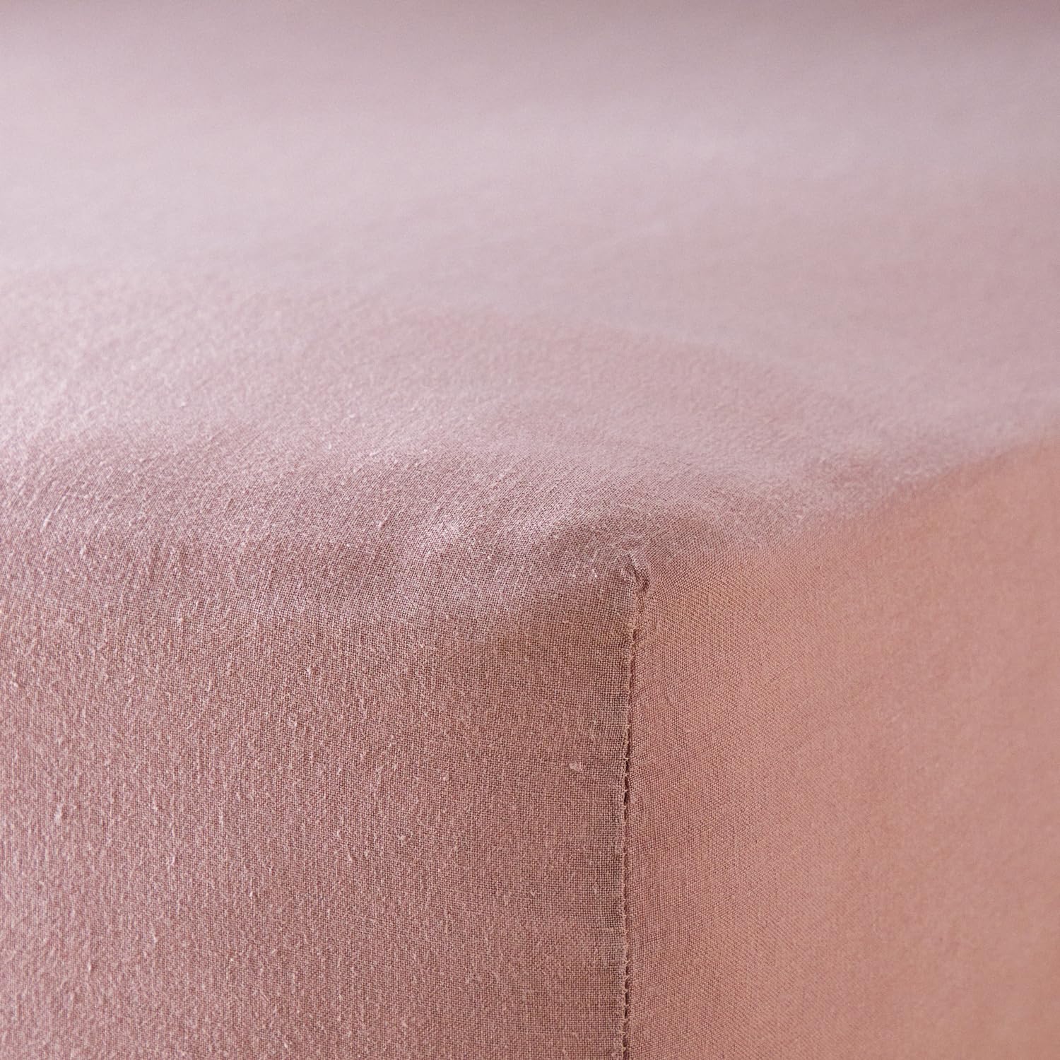 WOOLROOM Mariana Linen Blend Fitted Sheet Super King Size - Rose Pink Organic Cotton Blend - 100% Hypoallergenic Cooling Hotel Quality Luxury Pink Bedding - Home Essentials For Natural Better Sleep