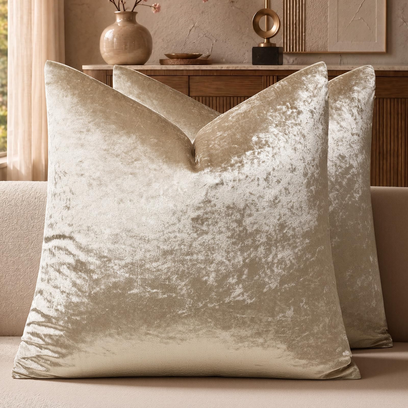 GIGIZAZA Crushed Velvet Pillow Covers - Luxury Beige 20x20 Decorative Throw Pillows Soft Covers for Couch Living Room Bed Textured Vintage Square Pillowcases Cushion Covers Pack of 2