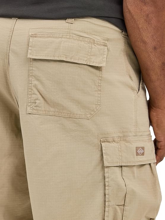 Lee Men's Big & Tall Extreme Motion Carolina Cargo Short