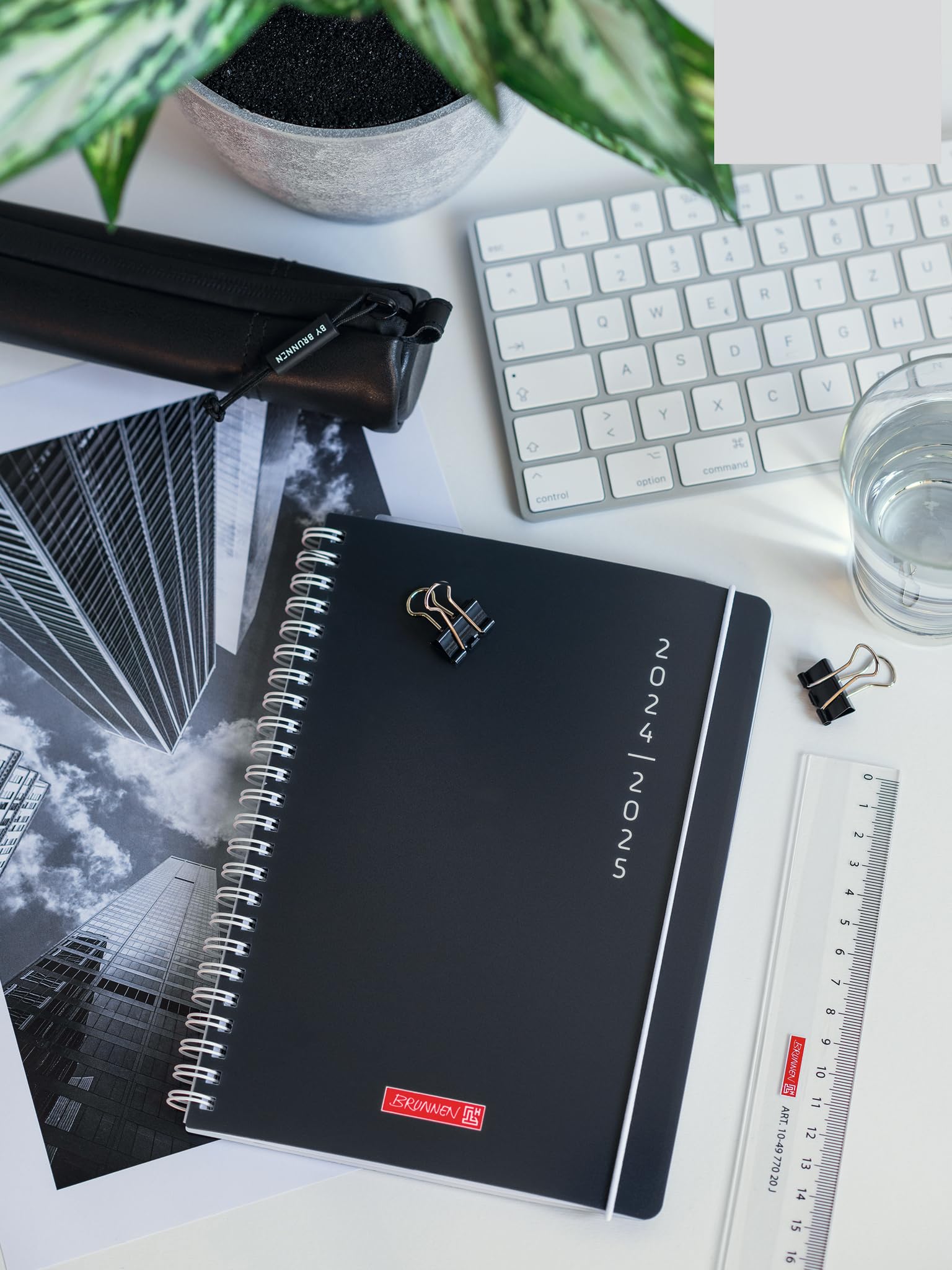 BRUNNEN School Diary (2024/2025) "Plain Black", 1 Page = 1 Day, A6, 352 Pages, Black, schwarz - Image 2