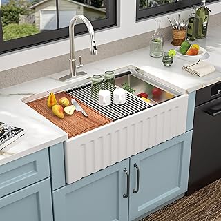 14 Kitchen Bar Ideas for Casual Dining and Social Spaces 24 33