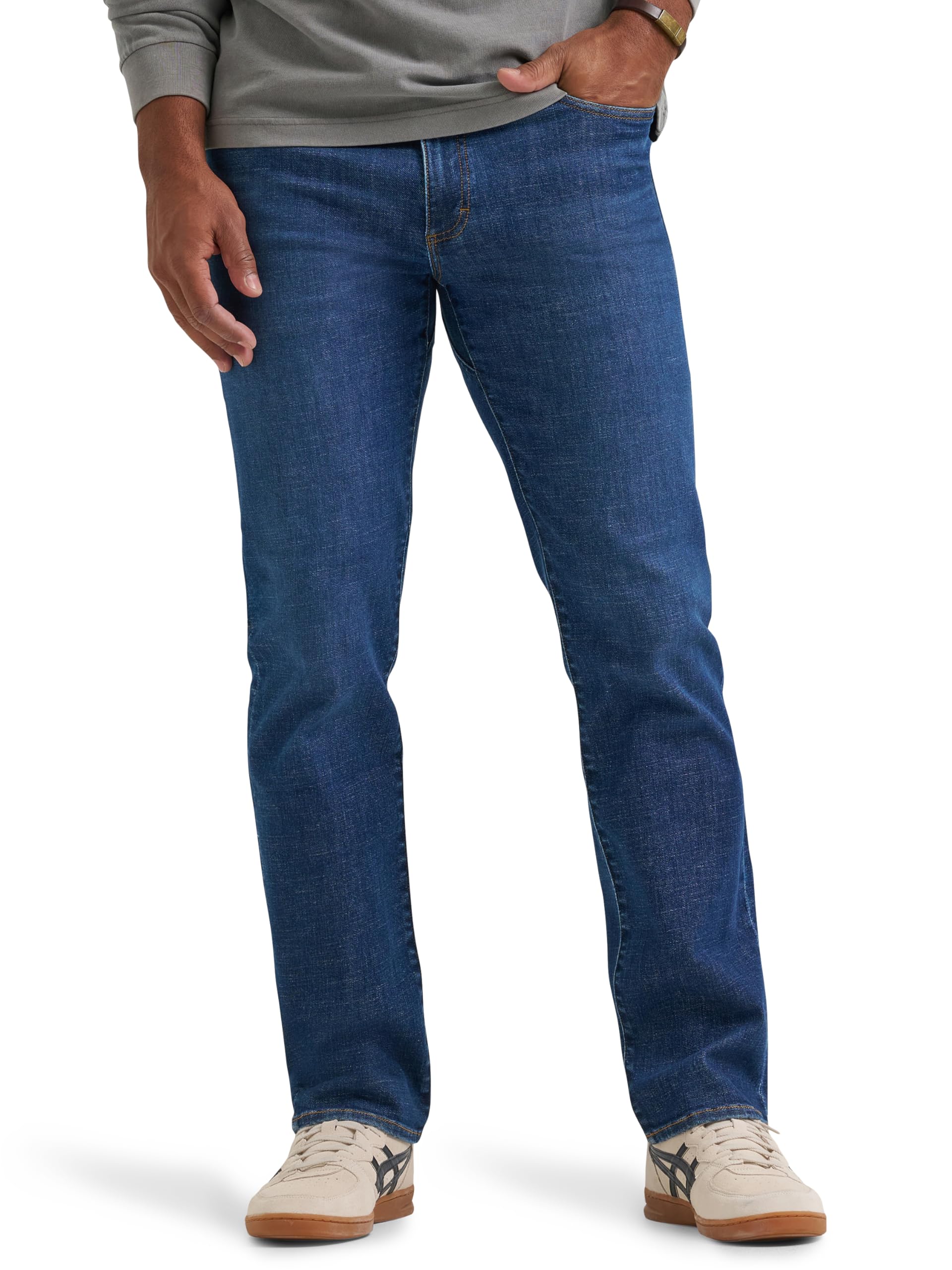 Mens Extreme Motion Regular Straight Jean with Cool Temp