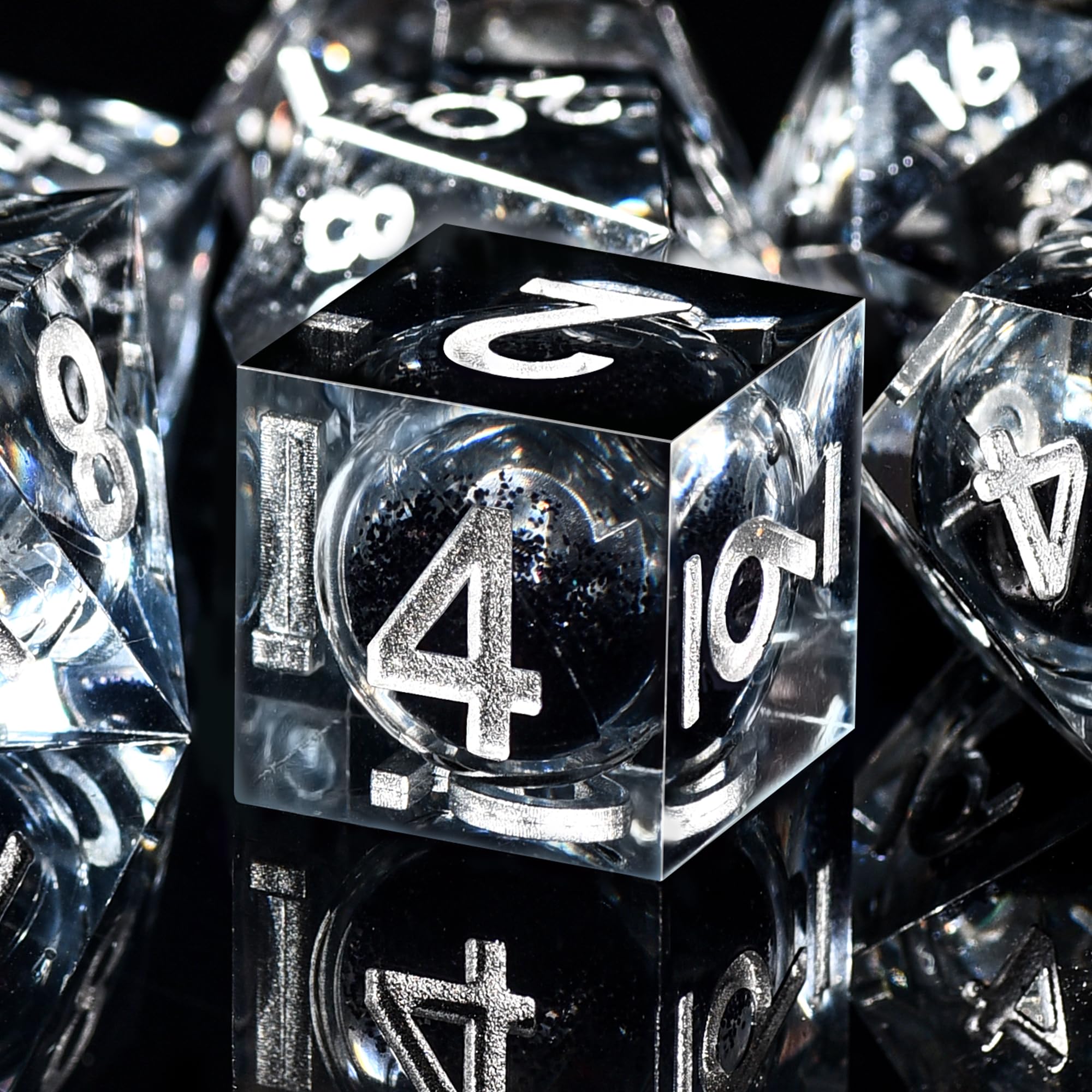SIQUK 7 Piezas Dados Poliedricos Juego Dados DND Dice Dados Nucleo Liquido D4 D6 D8 D10 D12 D20 D% Dados para DND RPG MTG Dungeons and Dragons, Azul & Negro — view 15