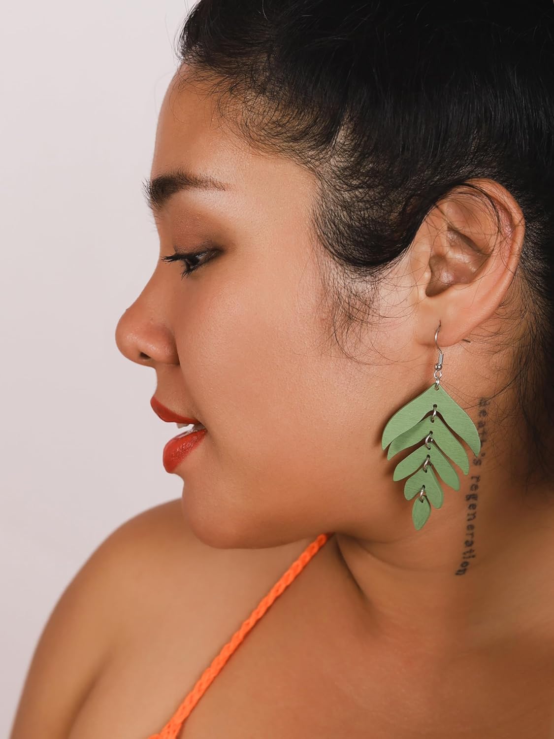 MINACHI Bohemian Chic Green Wooden Layered Leaf Dangle Drop Earrings, Boho Jewelry Gift for Women - Image 6