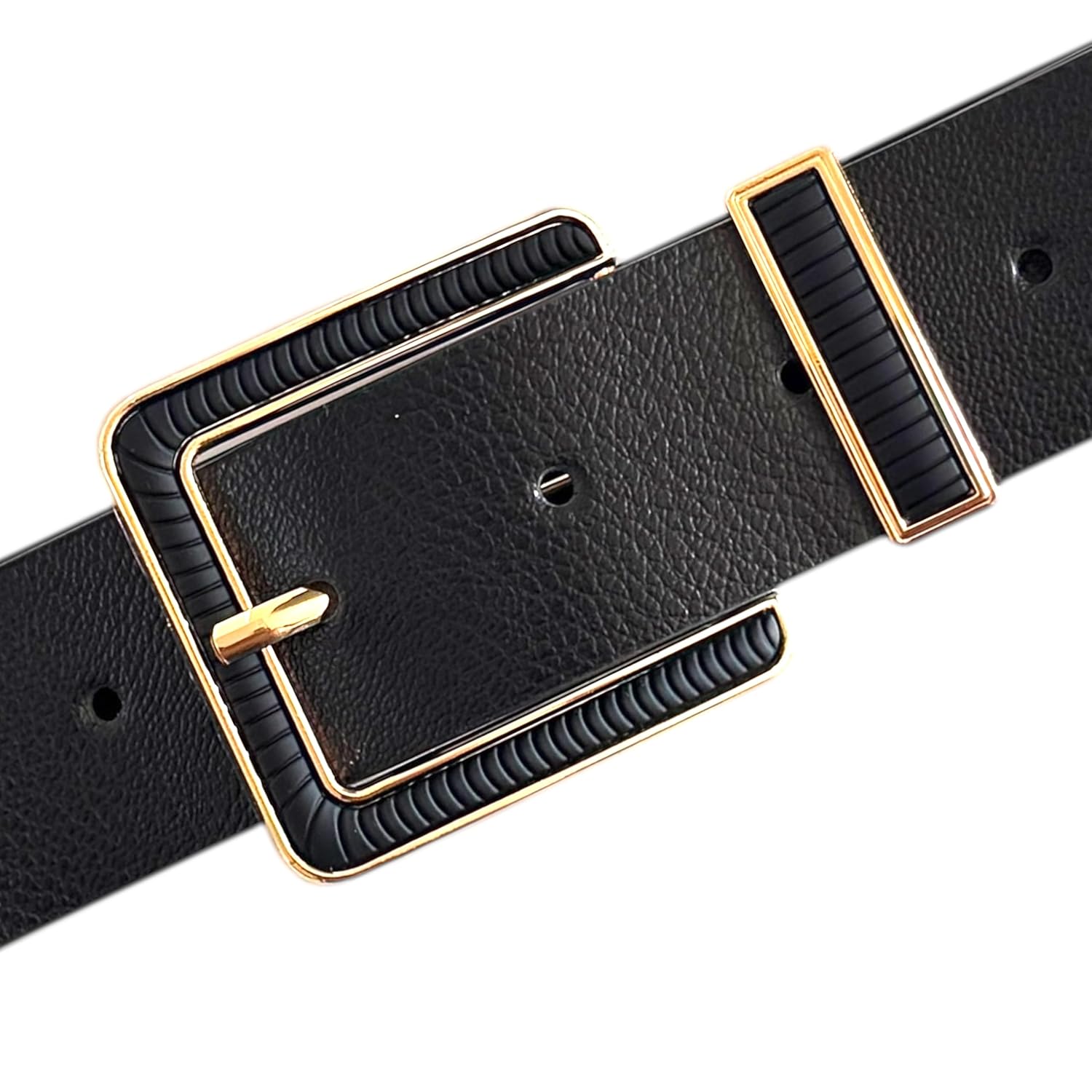 Cinto Feminino de Couro PU Preto Médio ZeraStock Vincy em promoção! Veja a oferta e mais achadinhos de Cintos & Lenços 5 Hoje é o melhor dia para comprar Cinto Feminino de Couro PU Preto Médio ZeraStock Vincy com aquele preço maroto! Promoção! Aproveite a oferta! 5