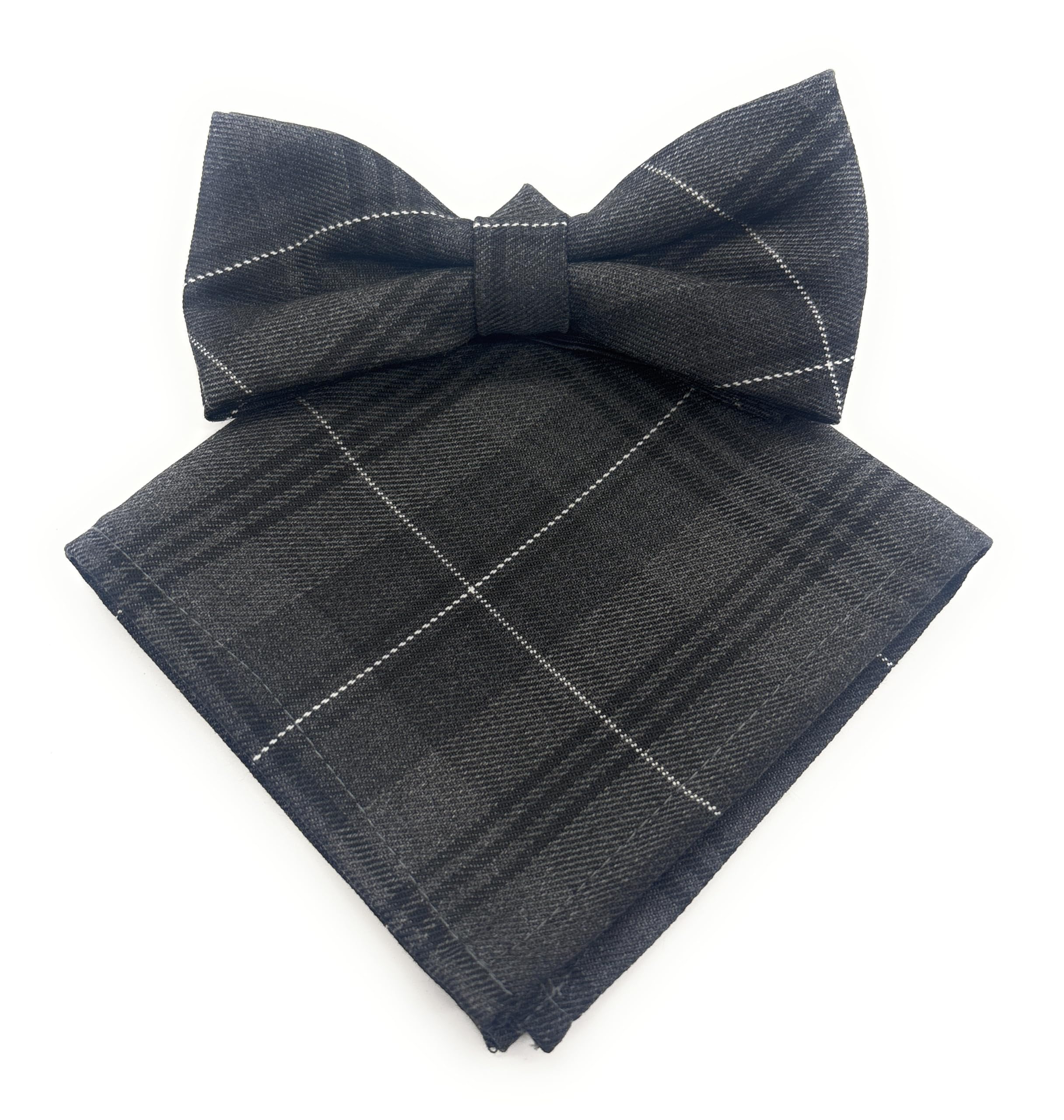 Scottish Essence Men's Grey Granite Pre-Tied Tartan Bow Tie And Pocket Square Set, Matching Pattern (Grey Granite)