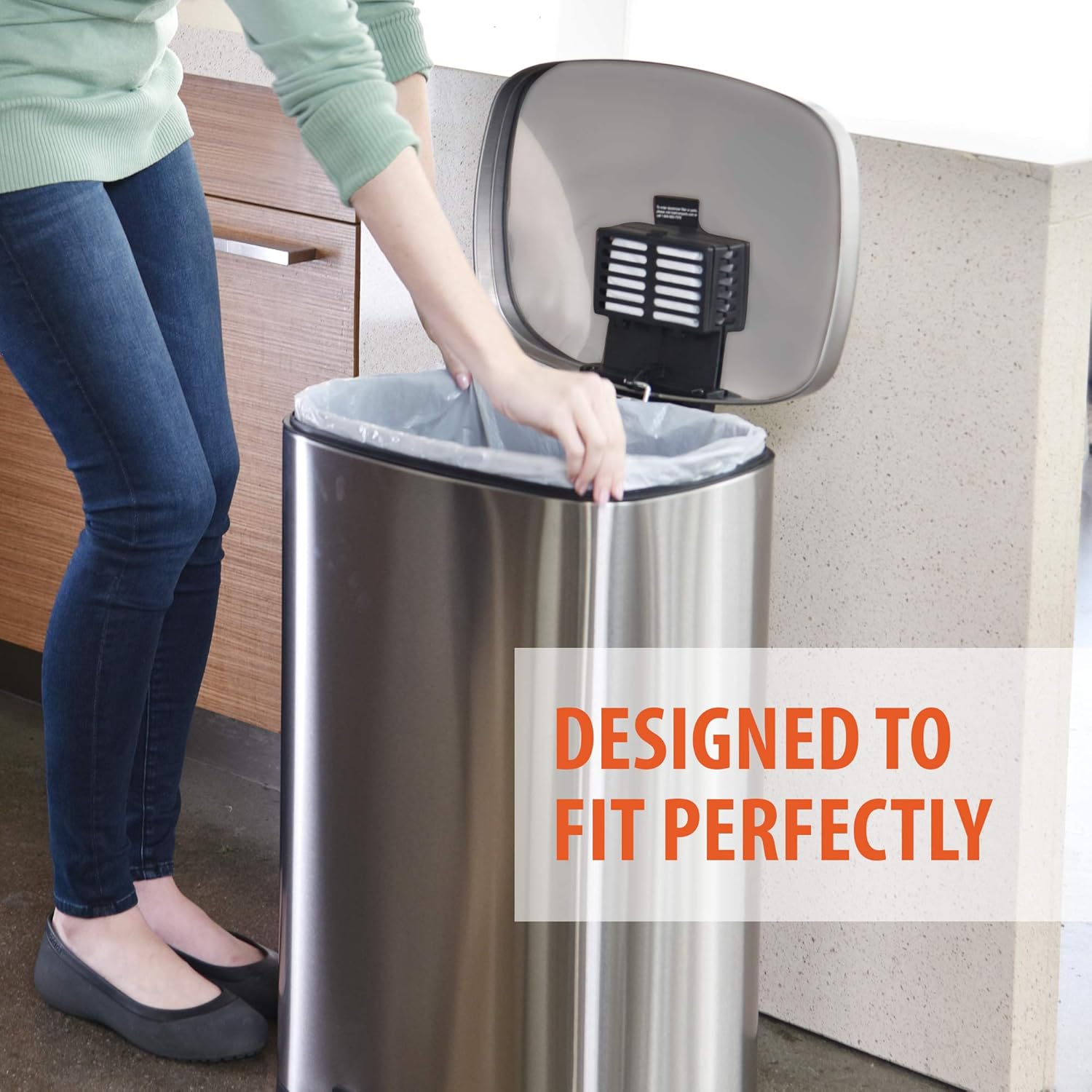 iTouchless Tall Trash Bags, Fits 8 Gallon Garbage Can, Strong Bathroom Kitchen Bin Liners, for Rubbish Recycling Compost in the Office, Home, 40 Count, Clear