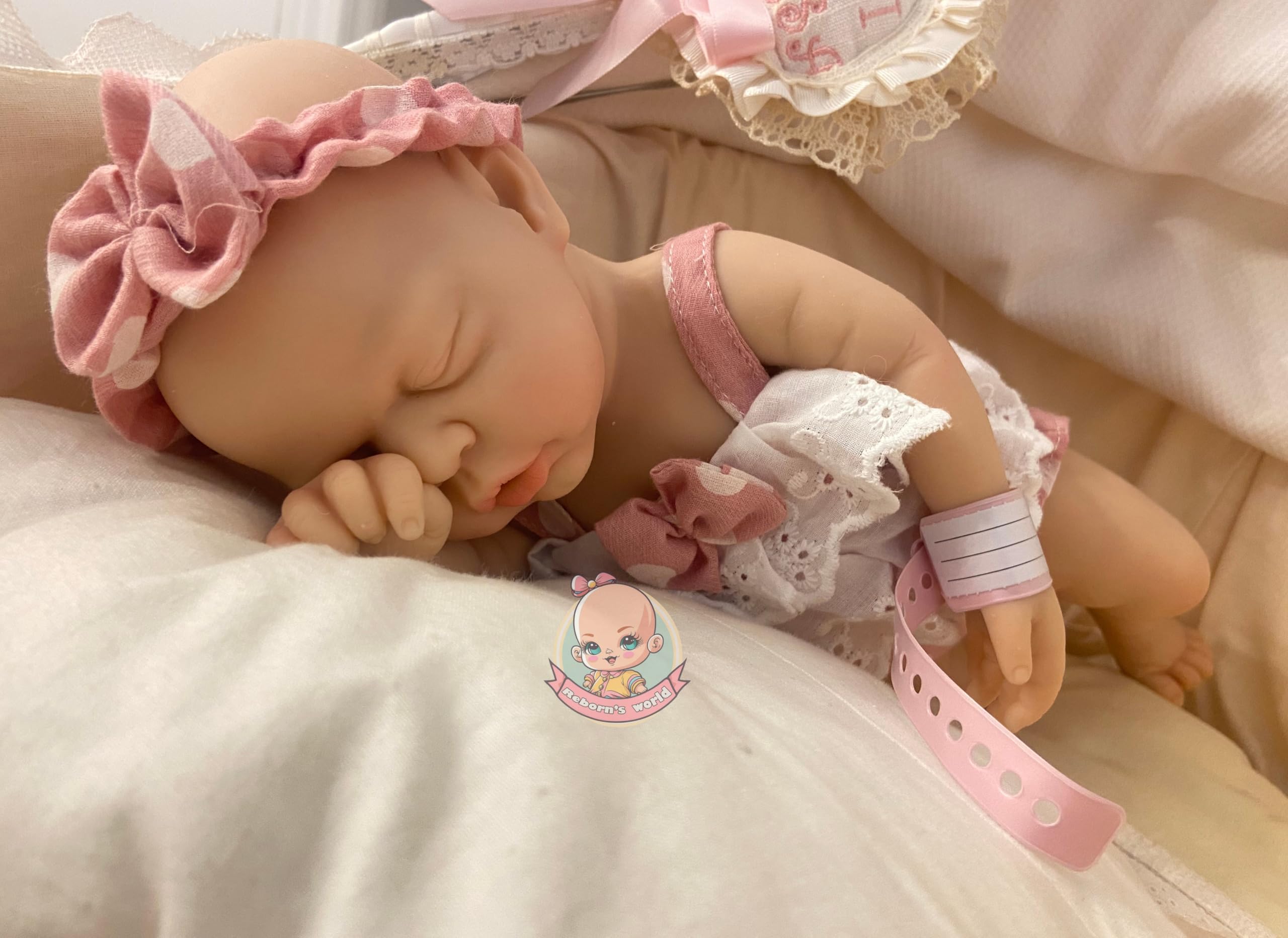 Bebe Reborn Silicona Blanda Platino Cuerpo Completo Ojos Abiertos Boca Abierta Zoe Niña - 33cm / 1kg (Pack Premium)