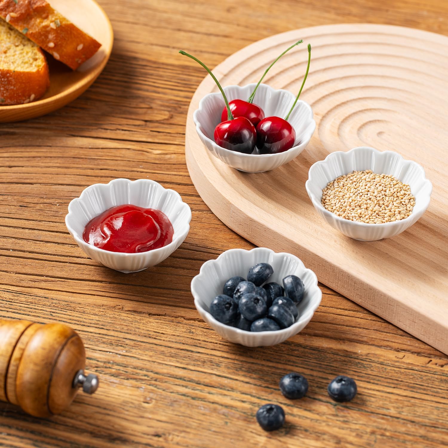 Small Ceramic Bowls, 2.8 Inch White Ceramic Dipping Bowls, 1.7OZ Cute Bowls, Sauce Bowls for Sauce, Soy Sauce, Sushi, Snack, Appetizer