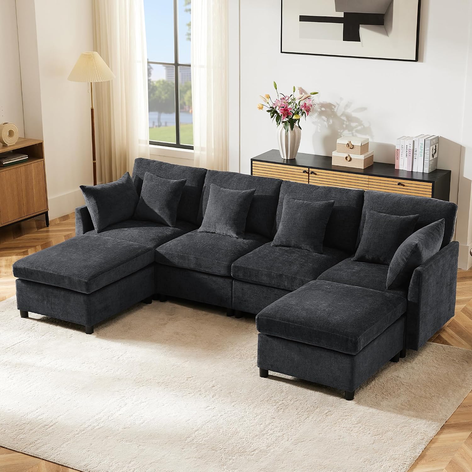 Sofá modular gris con 2 taburetes y 6 cojines para 4-6 personas