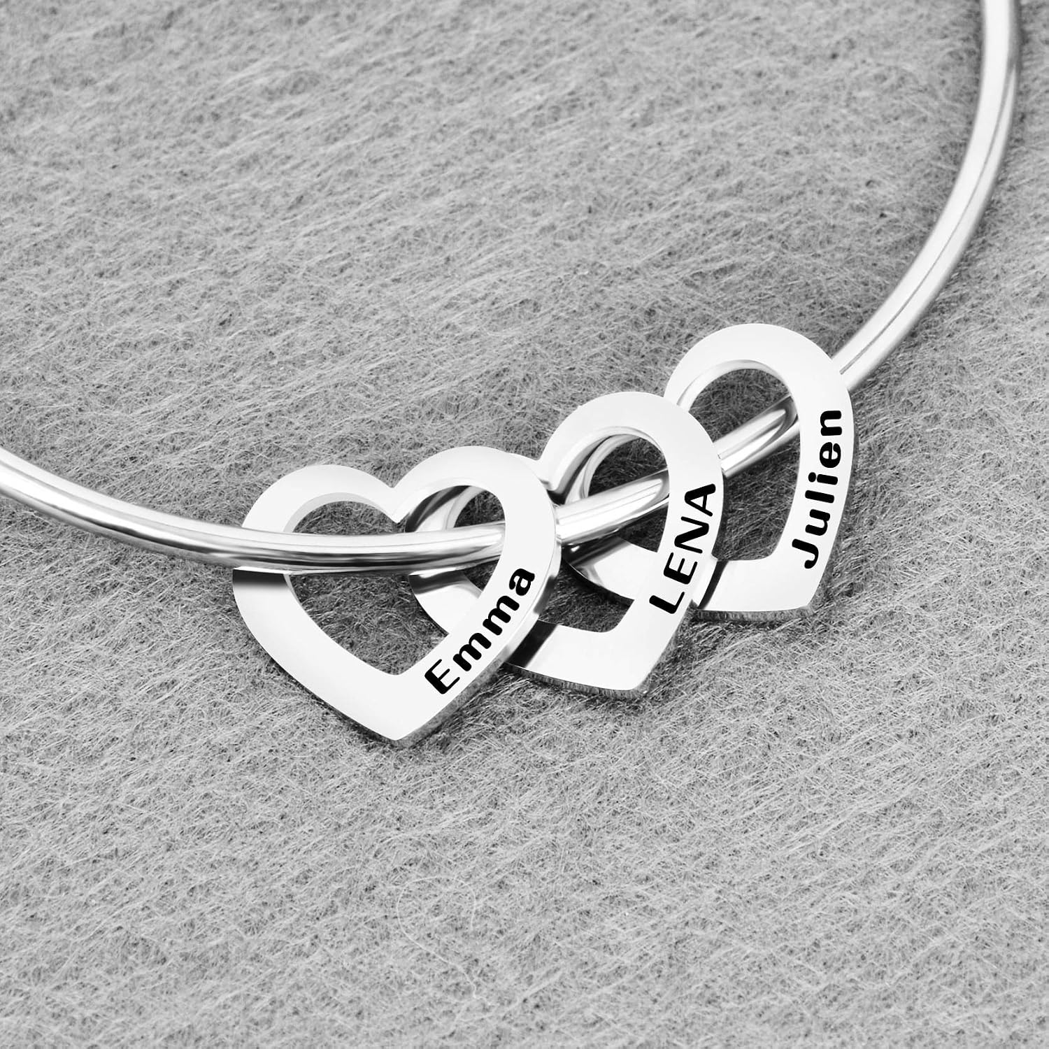 Personalized Heart-Shaped Pendant Bracelet, Custom Name ID Suitable for Ladies, Wives and Girlfriends
