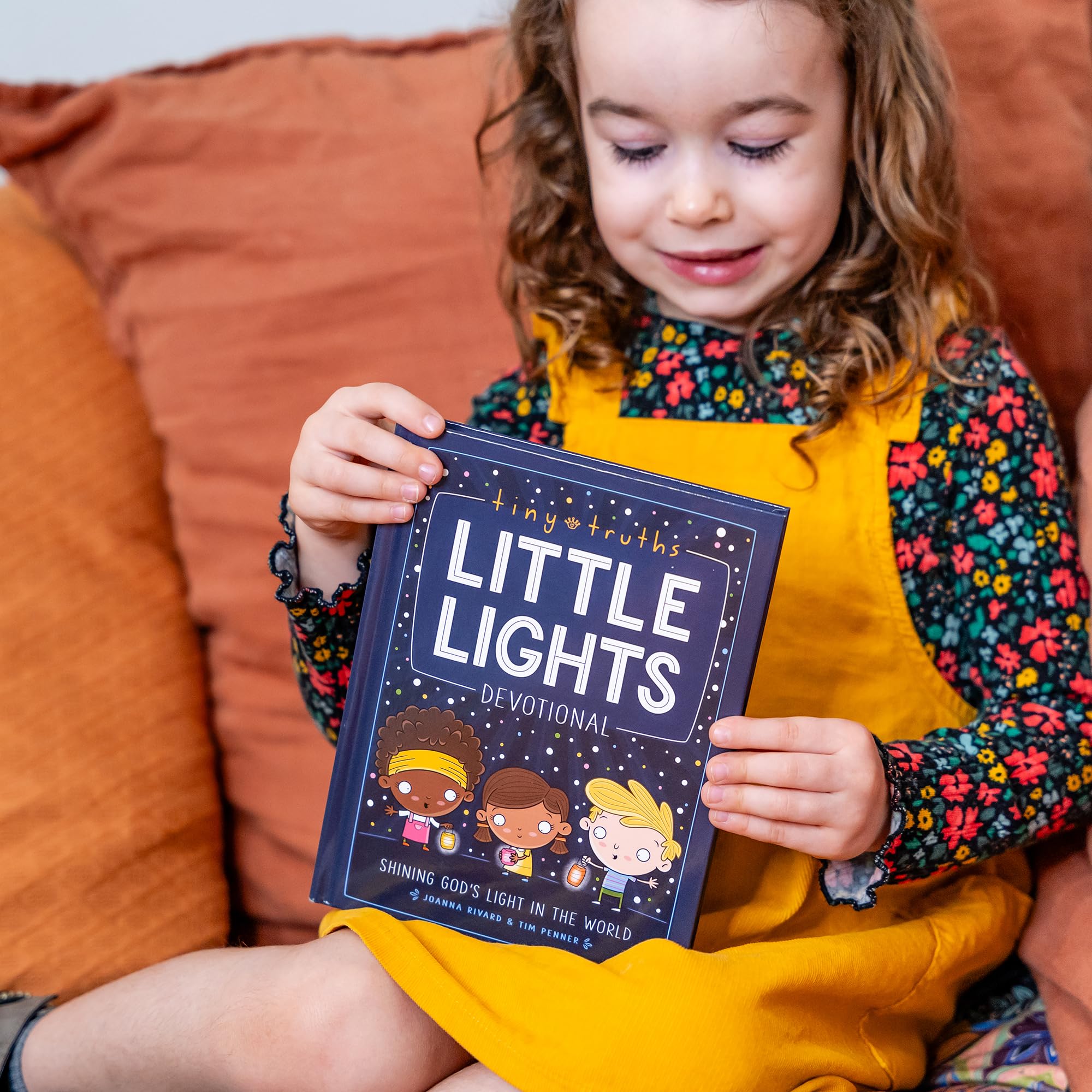 Tiny Truths Little Lights Devotional: Shining God's Light in the World - Image 12