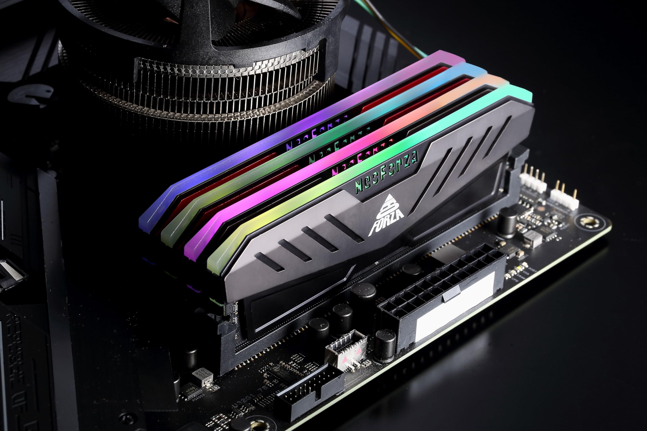 Amazon.co.jp: Neo Forza RGB Mars 8GB DDR4 3200MHz PC4-25600 U-DIMM