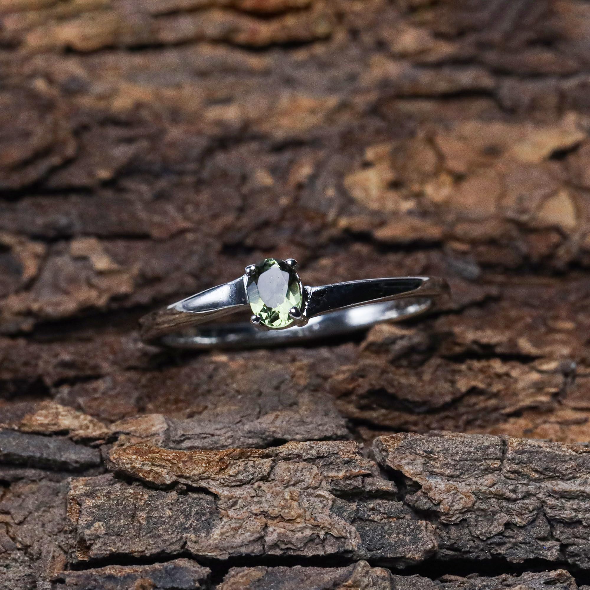 Anillo de compromiso de moldavita en plata de ley 925, joyería bohemia hecha a mano, anillo de promesa étnico para mujer con piedra preciosa natural
