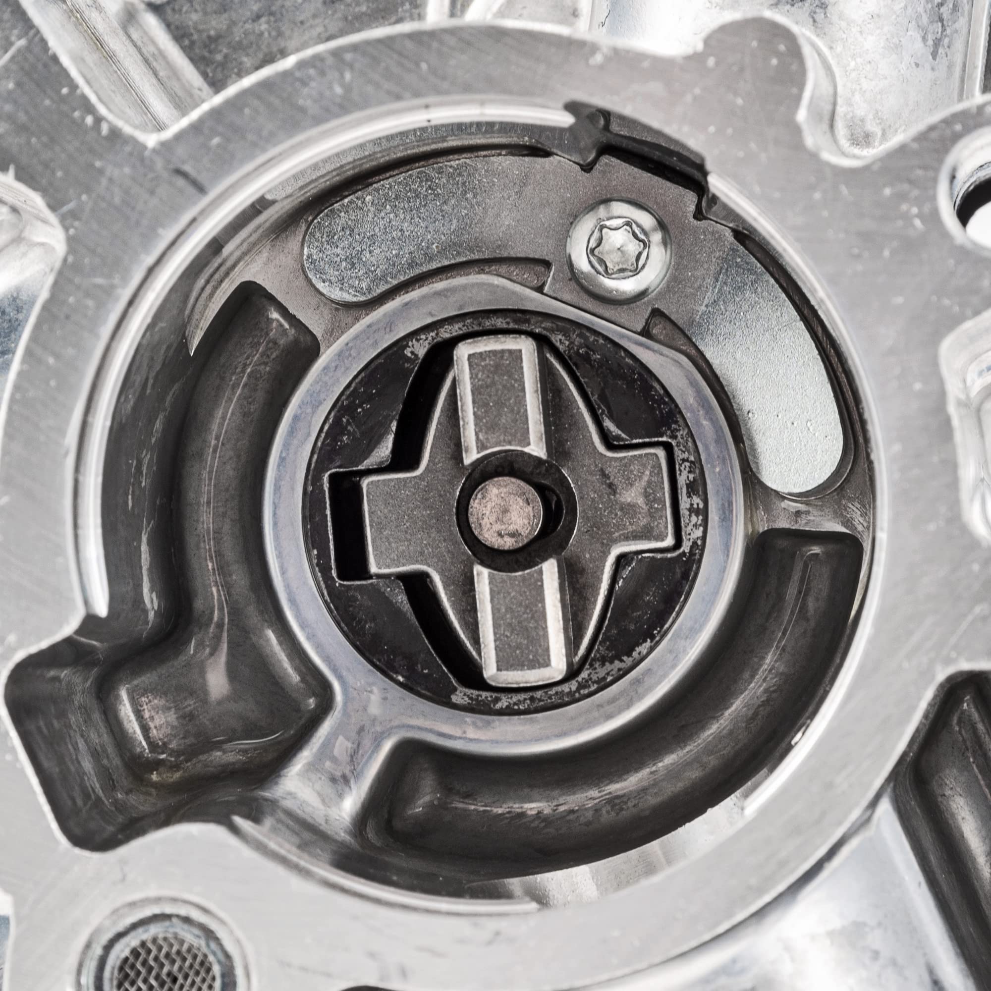 Pompa próżniowa Pompa podciśnieniowa układu wspomagania hamulców 06J145100R 06J145100C 06J145100G 06J145100P pasuje do AUDI A3 8P A4 B8 A5 A6 C7 A8 D4 Q3 Q5 TT 2.0T układ hamulcowy