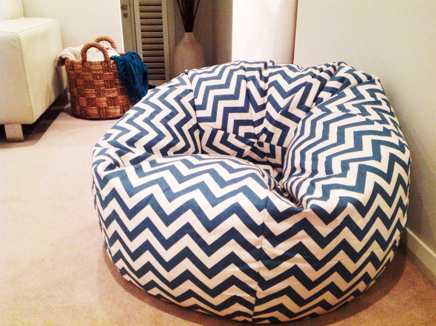 Style Chevron Pattern Bean Bags XXL with Beans Filled (Multicolour