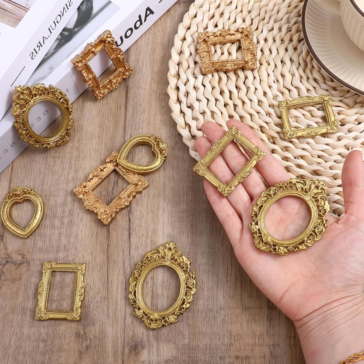 Ouligay 10PCS Mini Gold Picture Frames 1x1 Inch Vintage Small Antique Resin Picture Frames Oval Rectangle Wall Hanging Display Table Frame for DIY Jewelry Christmas Holiday Party Hotel Decor image 3