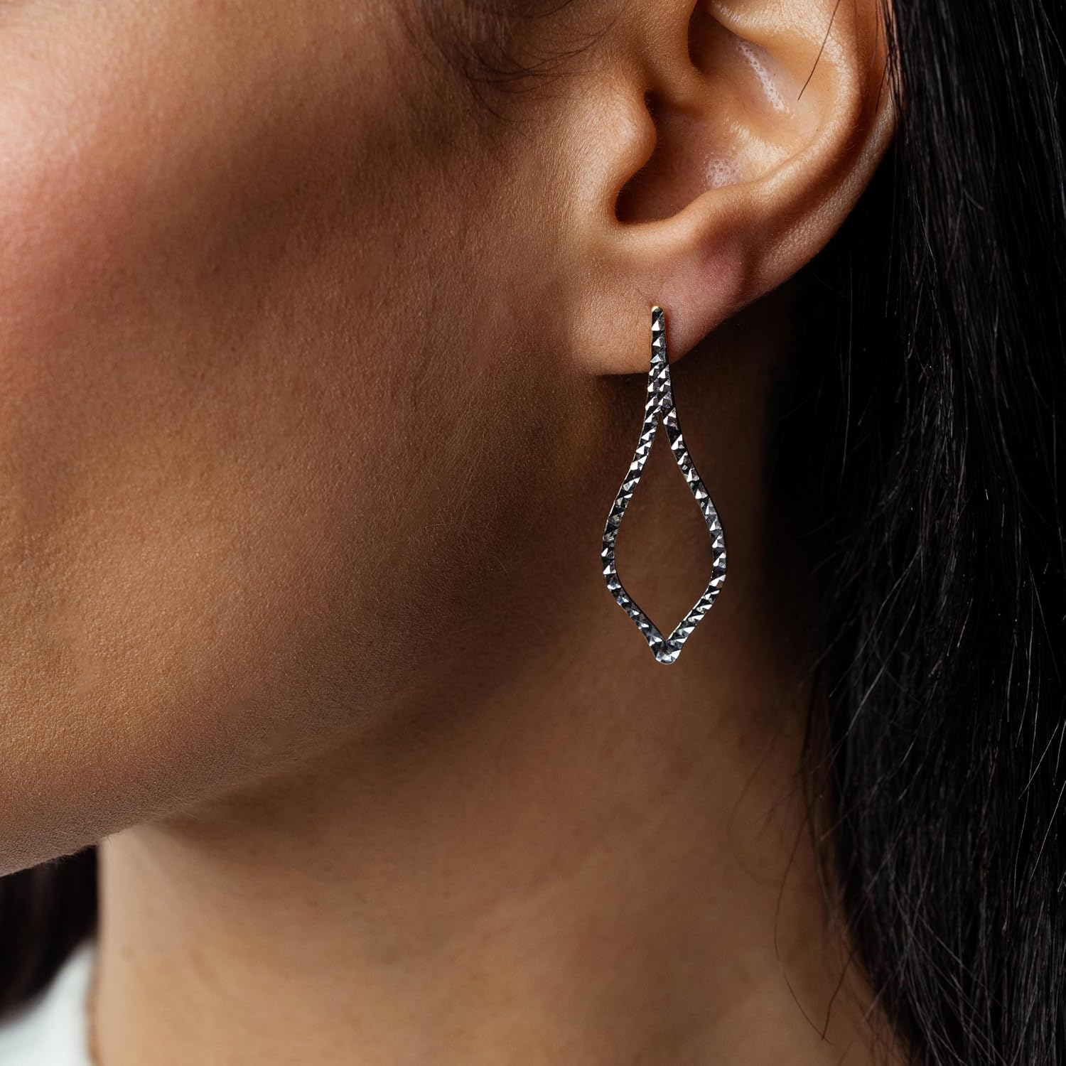 Judy Crowell Jewelry Sterling Silver and Rhodium Diamond Cut Marquis Drop Earrings