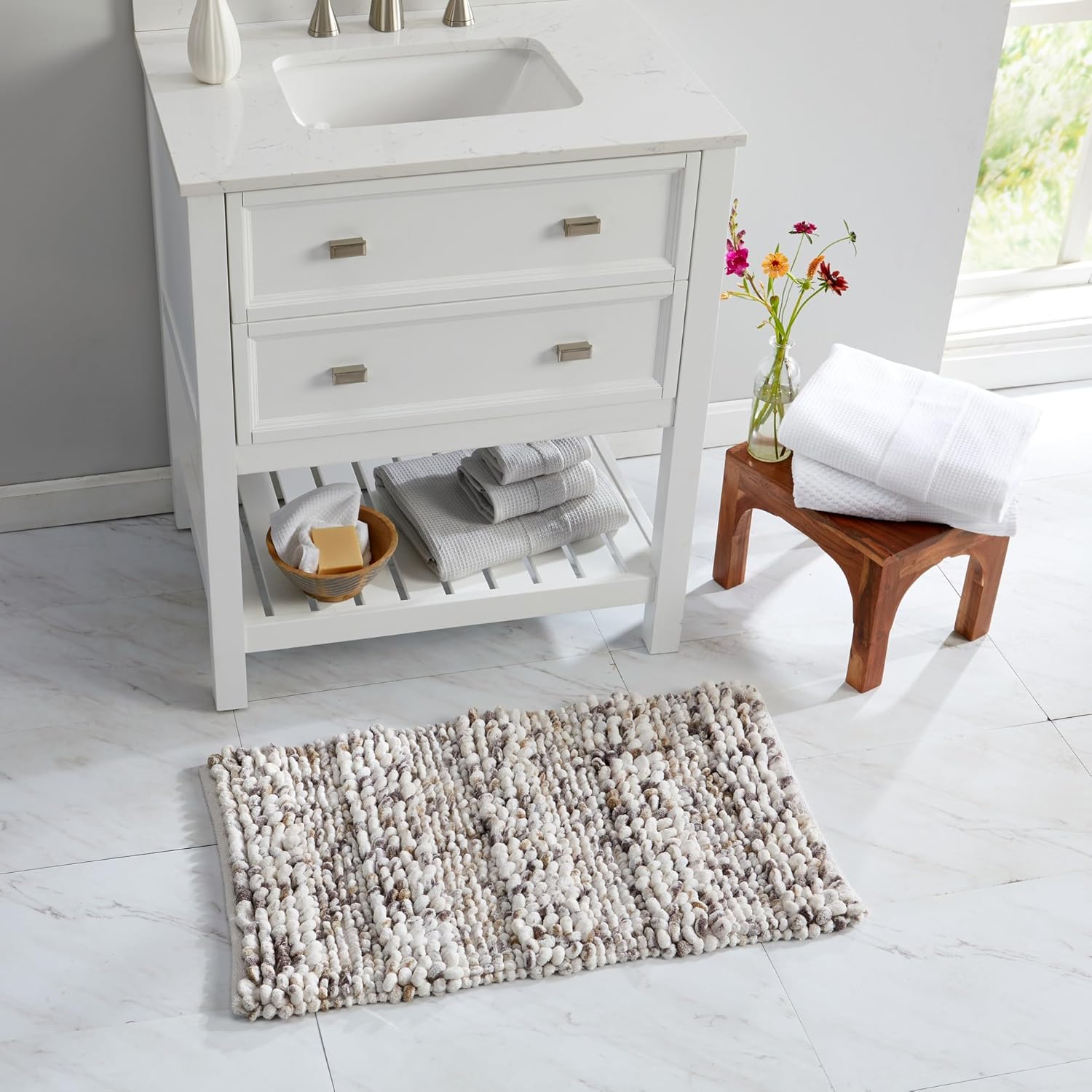 Luxury Plush Bath Rugs, Ultra Soft and Absorbent Microfiber Chenille Bathroom Rugs, Bathroom Mats for Tub and Shower, 20" x 30", Grey and Brown