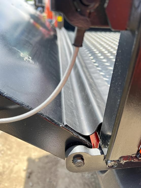 ESI ROK Block UTV Tailgate Gap Cover for Utility Vehicles