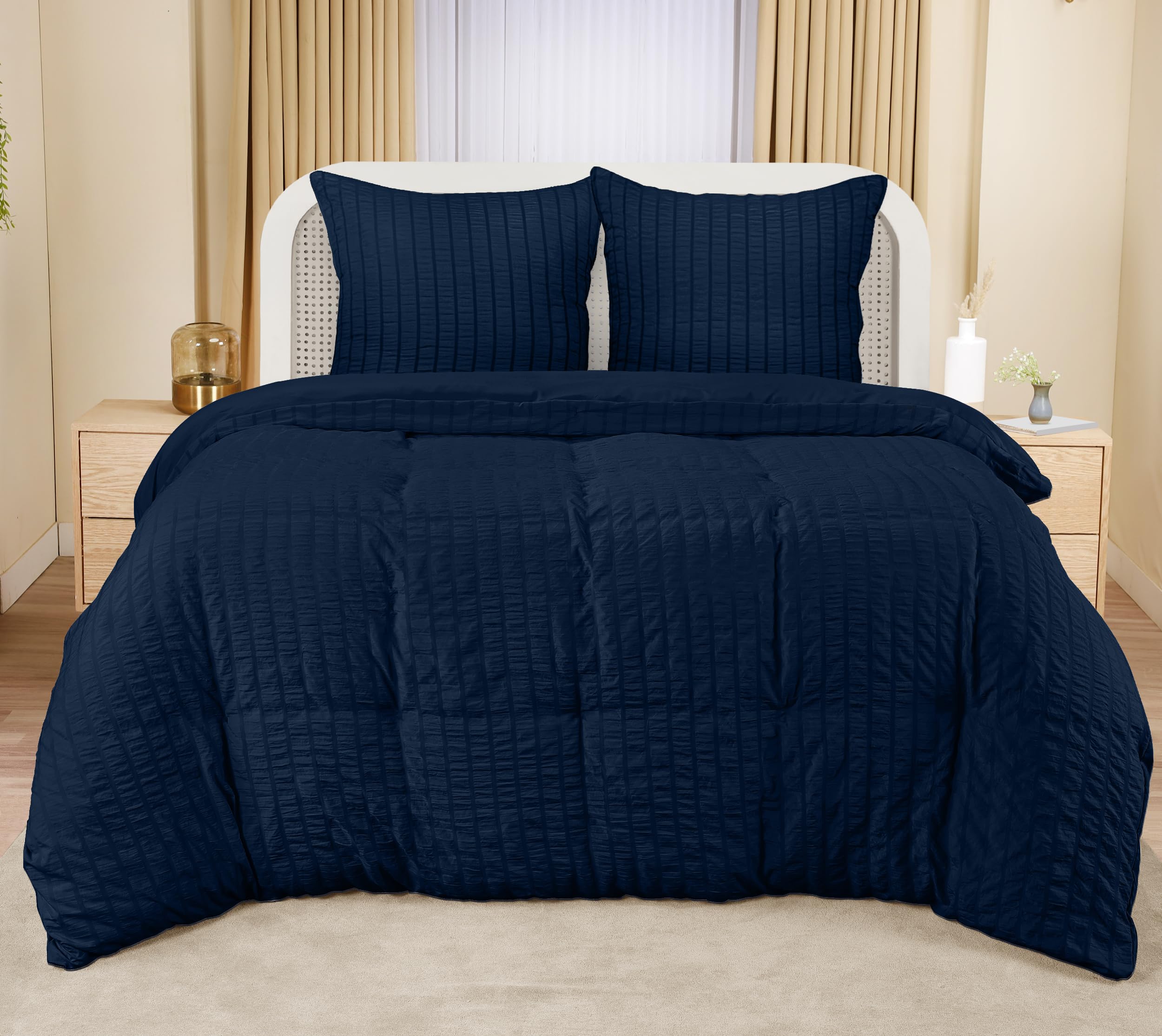 Utopia Bedding Set Copripiumino Seersucker - Include 1 Copripiumino Matrimoniale 240x220 cm con chiusura a cerniera, 2 Federe 65x65 cm con chiusura a busta; il piumino è venduto separatamente.