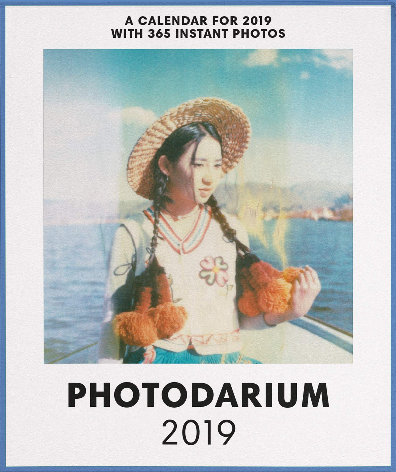 Photodarium 2019: Every Day a new Instant Photo: A Calendar For 2019 With 365 Instant Photos: 8