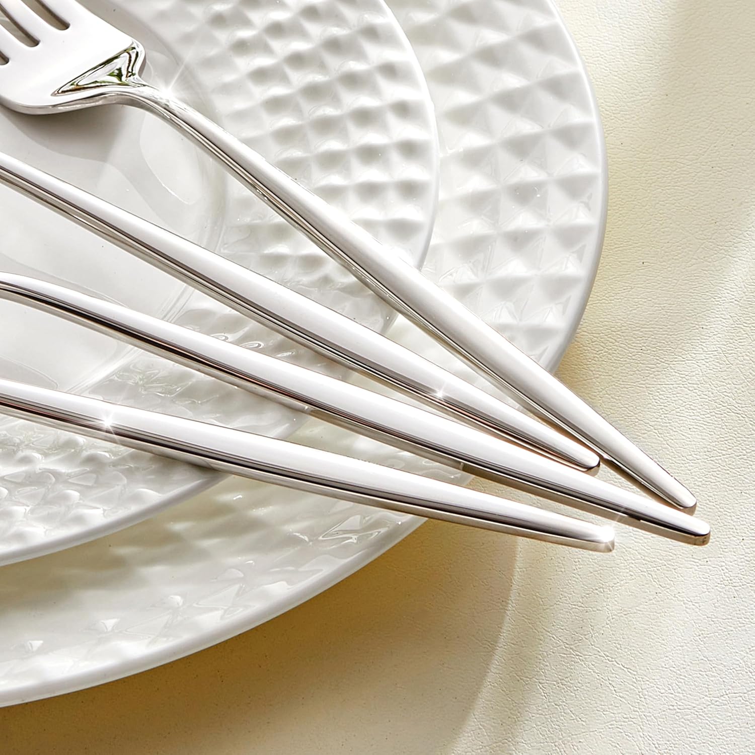 KINGSTONE 16-Piece Dinner Forks Set (8.5"), Food Grade 18/10 Stainless Steel Forks Silverware, Metal Salad Fork for Home and Kitchen, Weddings, Party, Restaurant, Mirror Polished & Dishwasher Safe