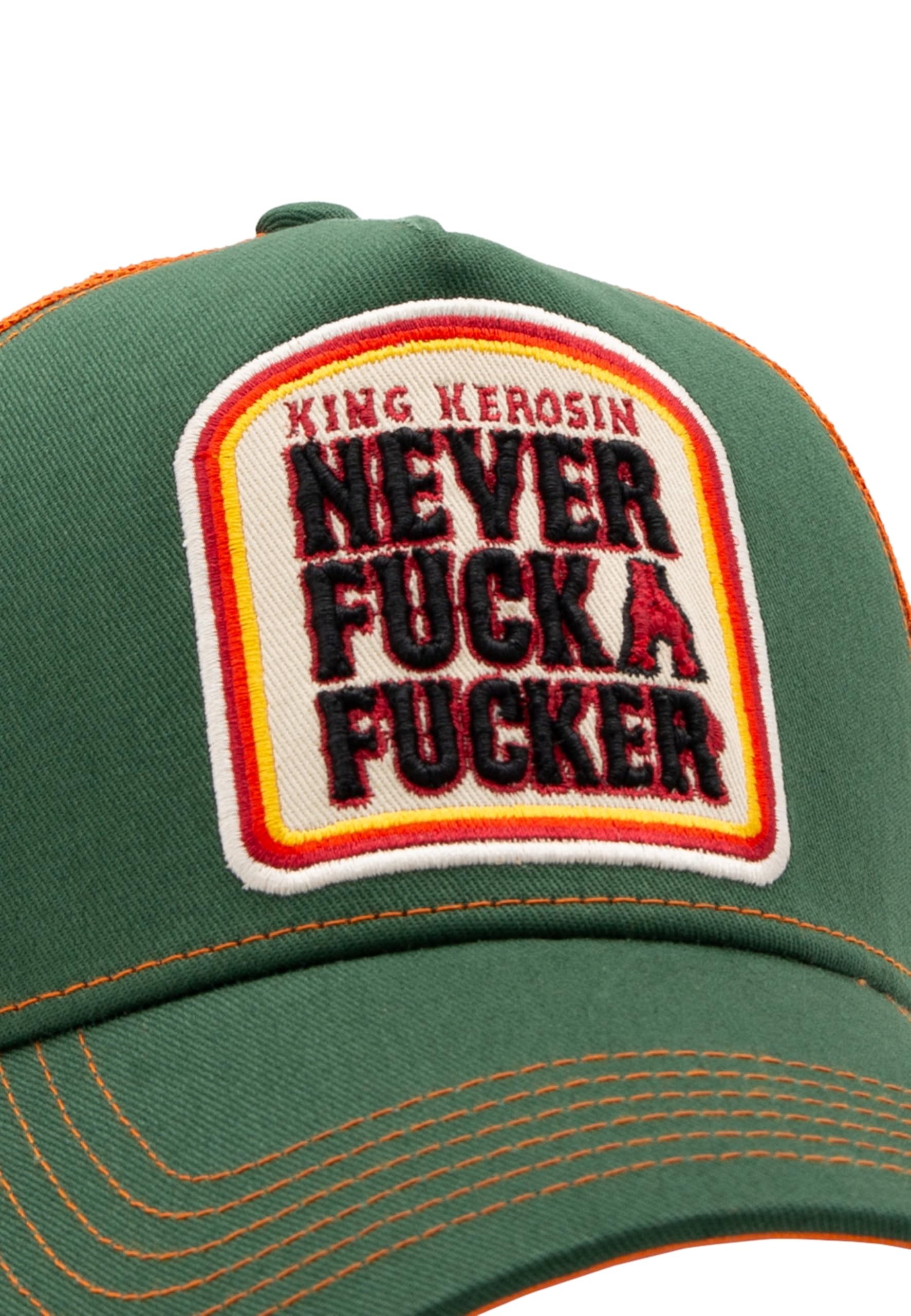 King Kerosin Gorra de camionero para hombre con bordado frontal en óptica 3D Never Fuck A Fucker