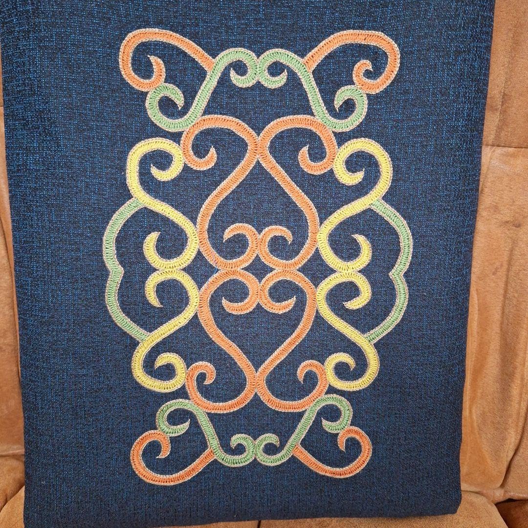 Amazon.co.jp: ウィルタ(アイヌ)刺繍マチ無しトートバッグ⑲ : Toys 