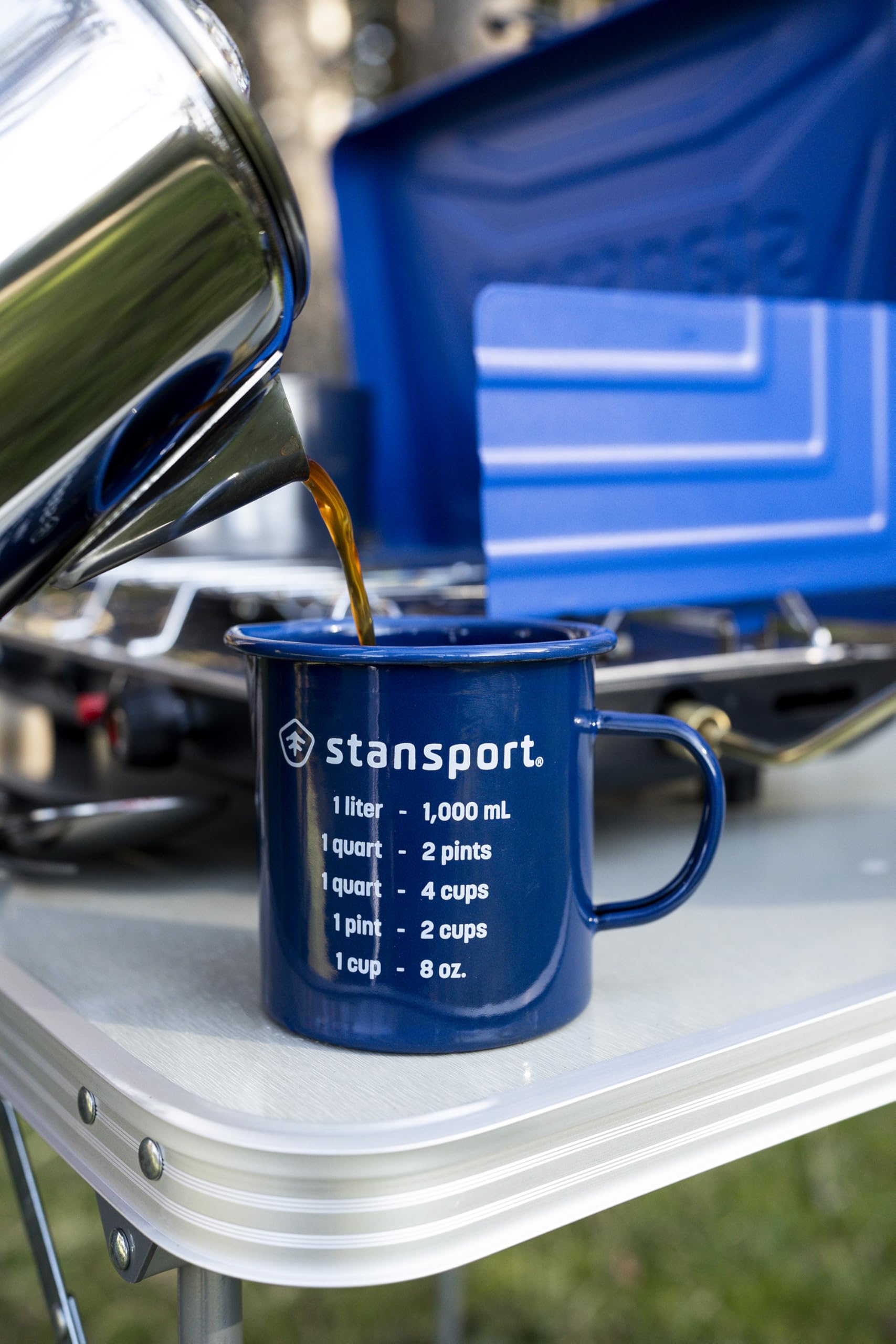 Stansport Taza medidora esmaltada con boquilla 15988
