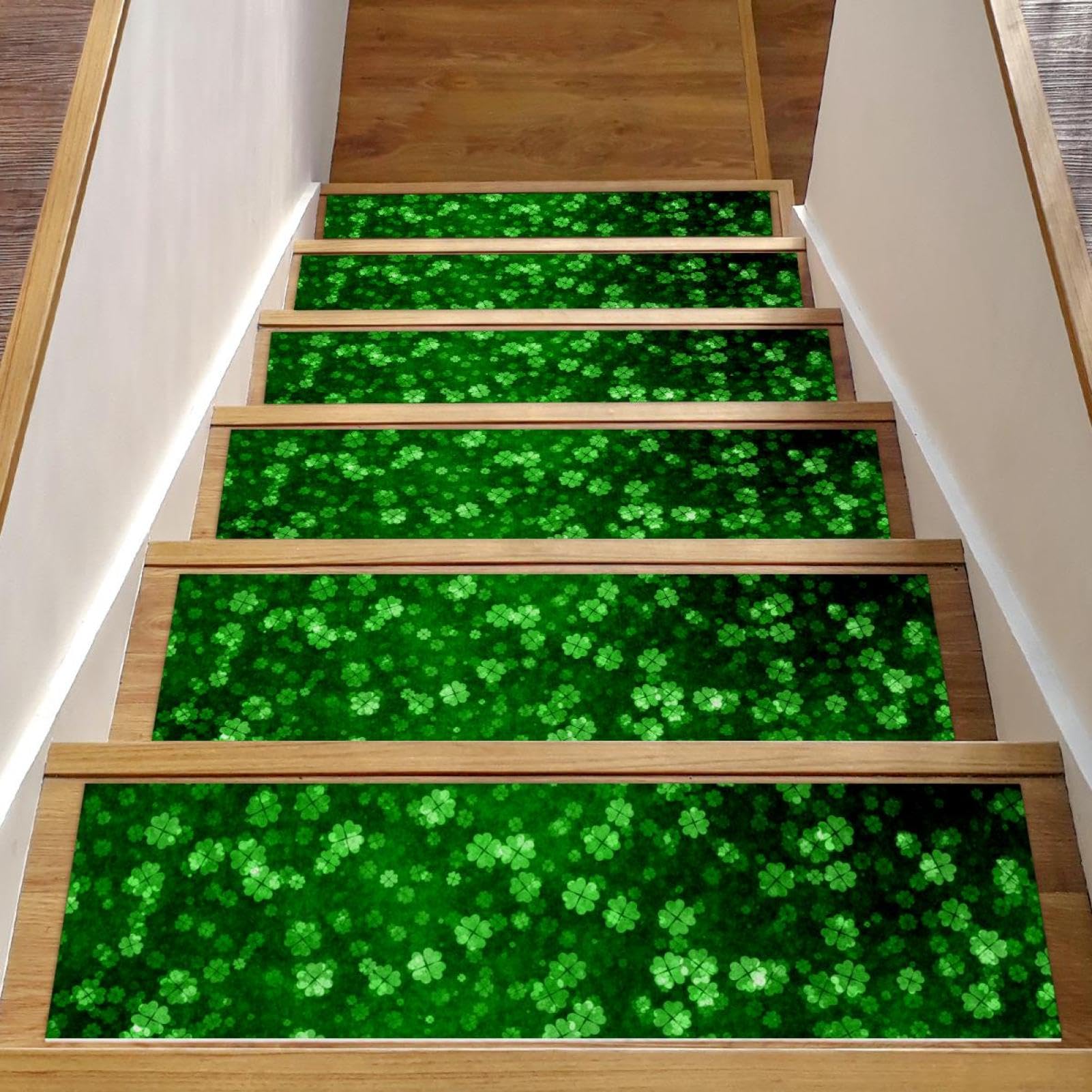 Tapis d'escalier 76x20 cm lot de 15 marches bois intérieur motif trèfle vert St Patrick