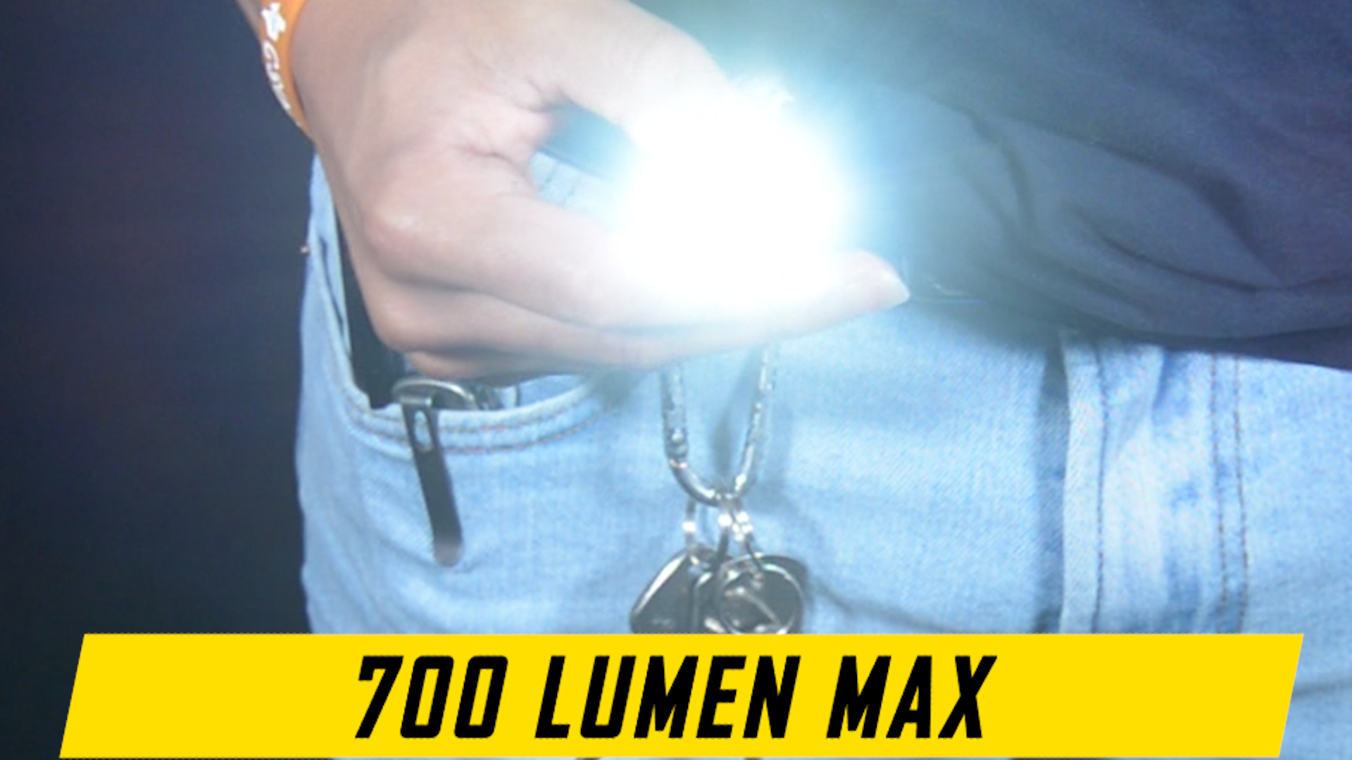 Image of Nitecore Tip SE Keychain Flashlight, Black 700 Lumen USB-C Rechargeable EDC with Lumentac Charging Cable