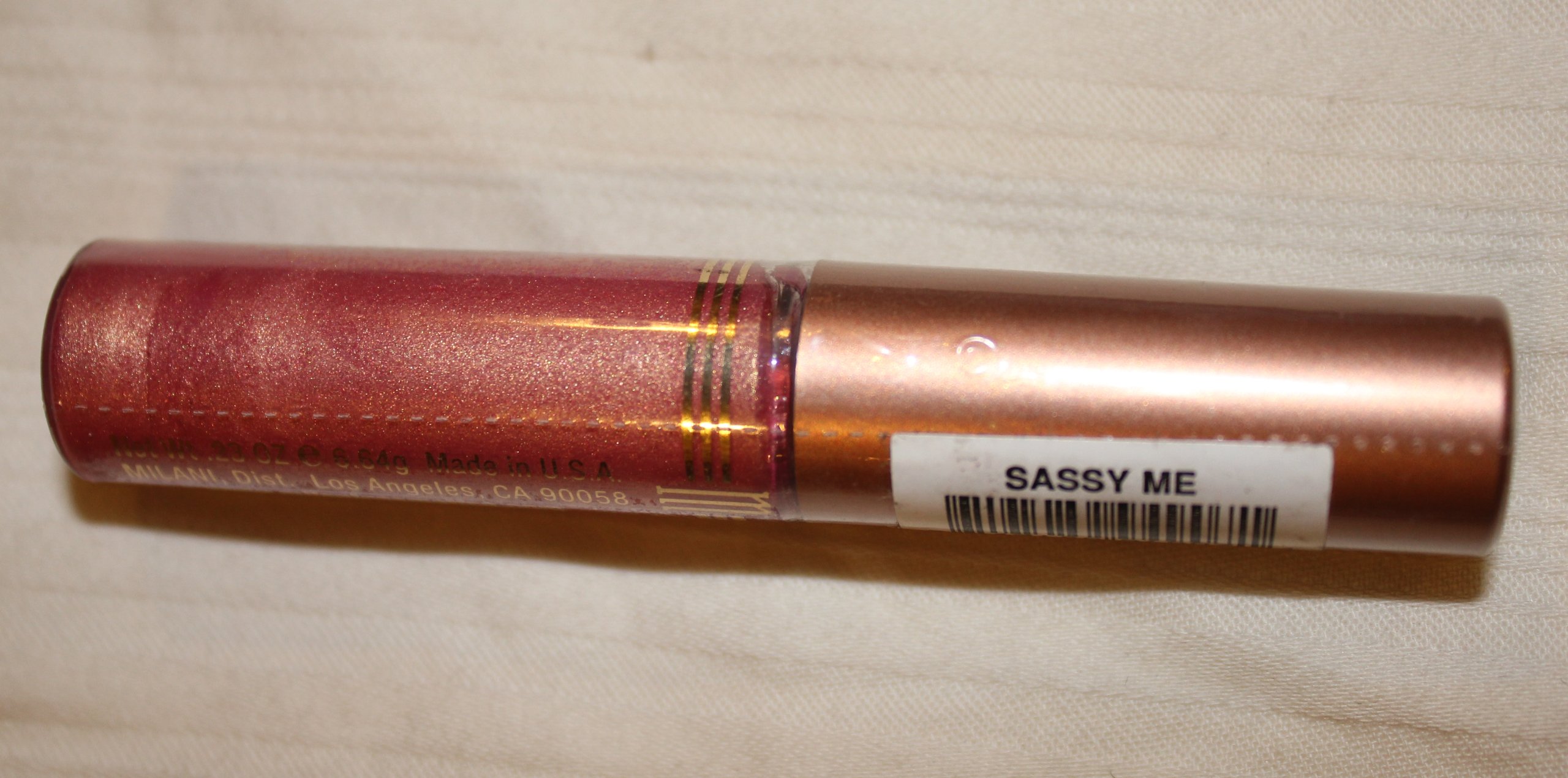 MILANI - LOTTA LIP - LIQUID COLOR LIP GLOSS - SASSY ME #07