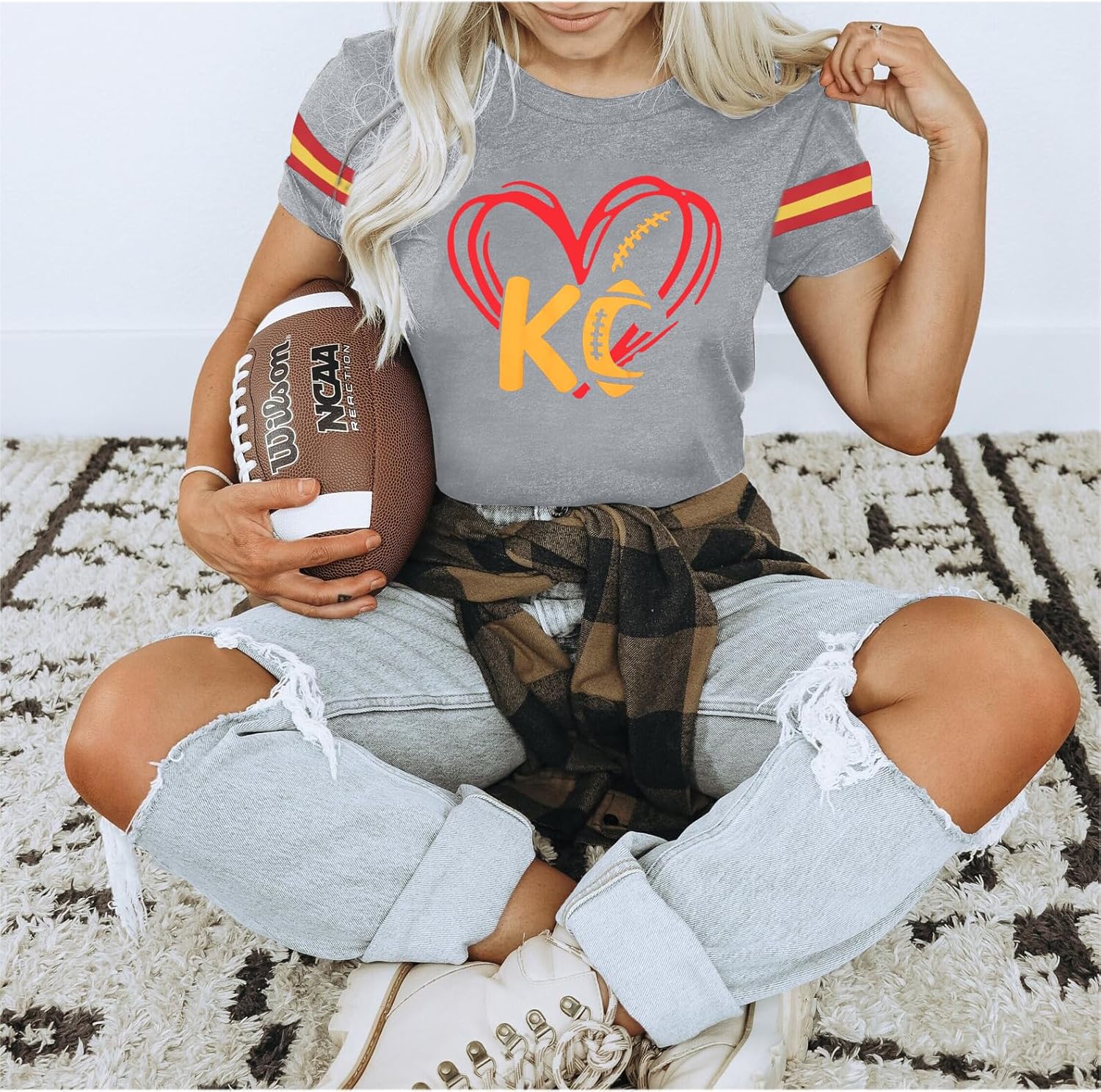 Football Shirt for Women Game Day Shirt Football Heart T-Shirt Sports Season Short Sleeve Tops - Image 3