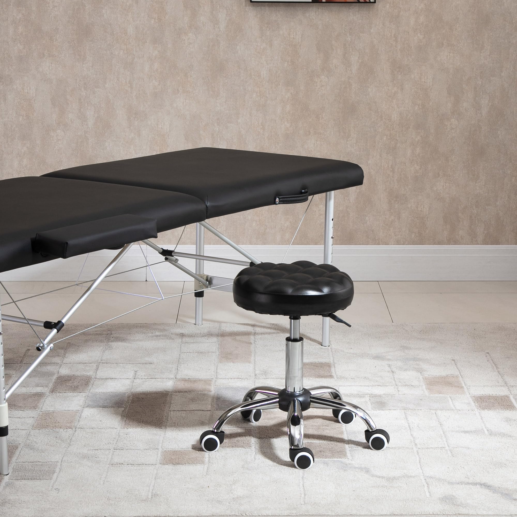 HOMCOM Tabouret Massage à roulettes réglable en Hauteur pivotant 360° Assise synthétique capitonnée Noire