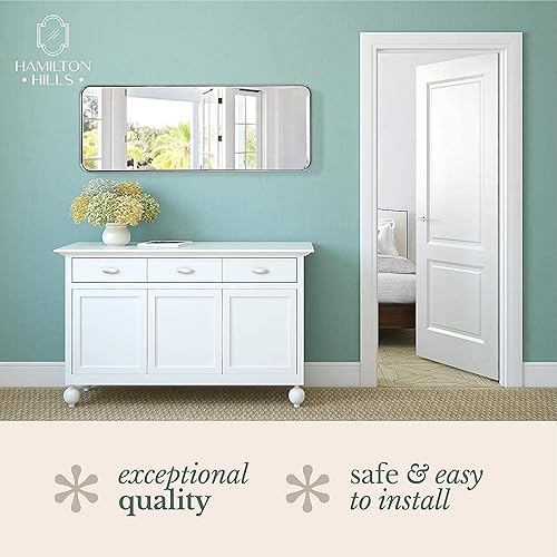Miniatura 5 de Hamilton Hills - Espejo de pared de metal cepillado contemporáneo  Panel de cristal negro enmarcado con esquina redondeada y diseño profundo