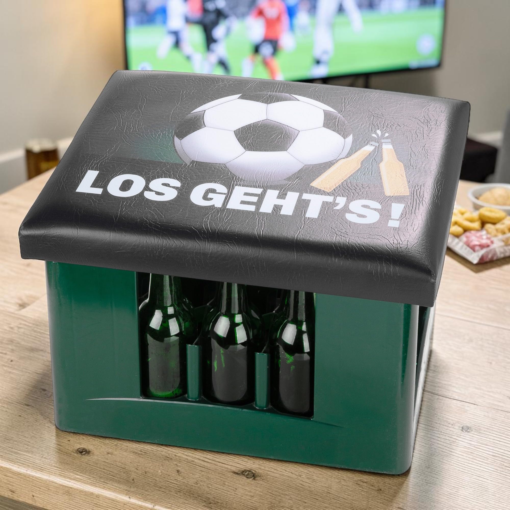 CULT at home Bierkastensitz Fußball - Bierkistensitz Sitzkissen Bierkiste Fußball WM Fanartikel 2026 Sitzkissen für Bierkasten Geschenke für Männer Geburtstag- 44x34 cm