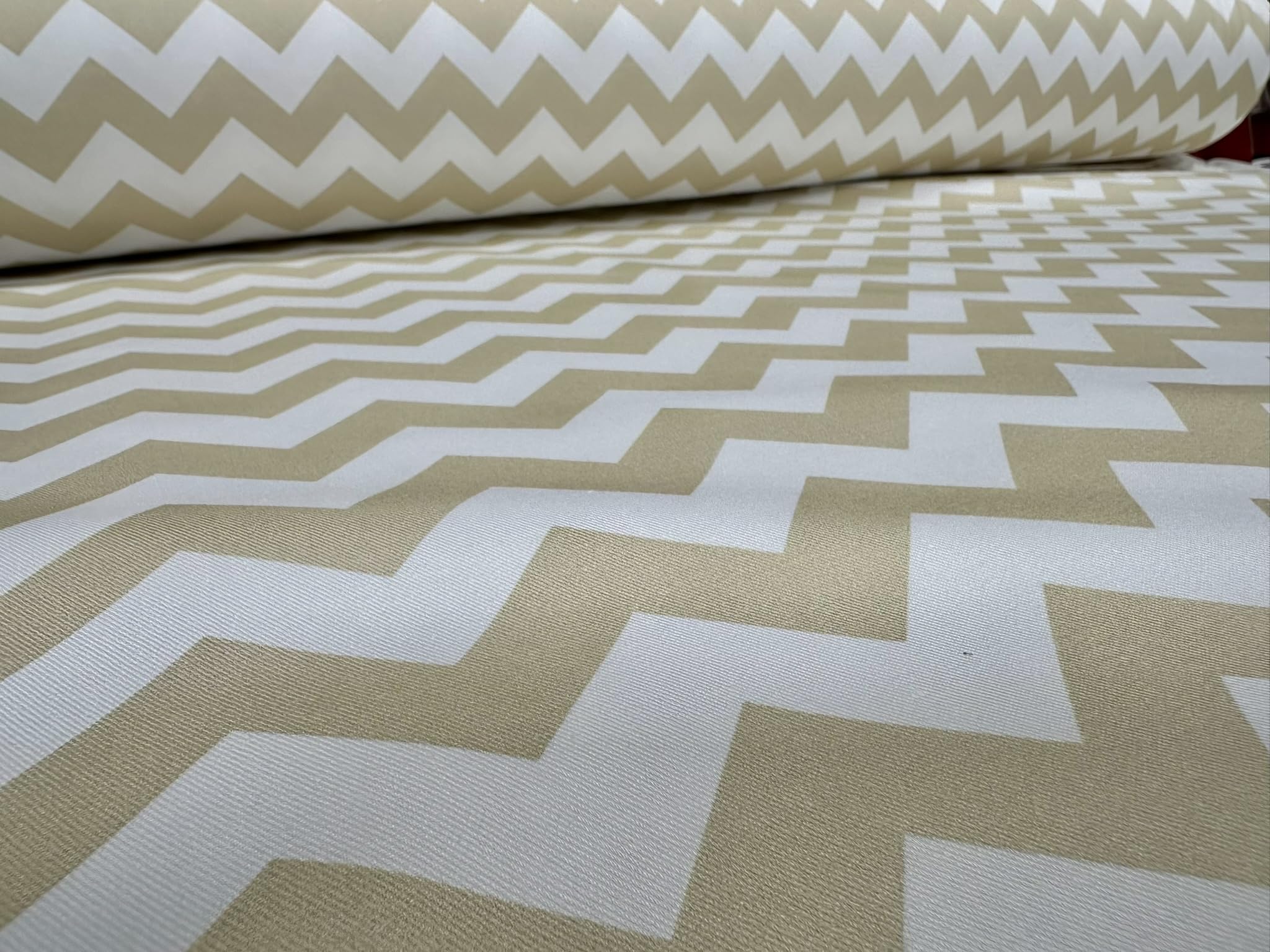 Tissu en coton motif chevrons zigzag géométrique pour tapisserie, coussin d'ameublement, décoration d'intérieur, 290 cm de large, vendu au mètre, beige et blanc