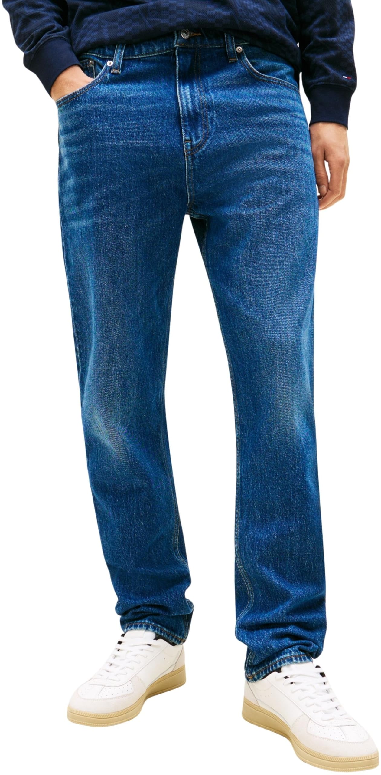 Mode von Calvin Klein & Tommy Hilfiger