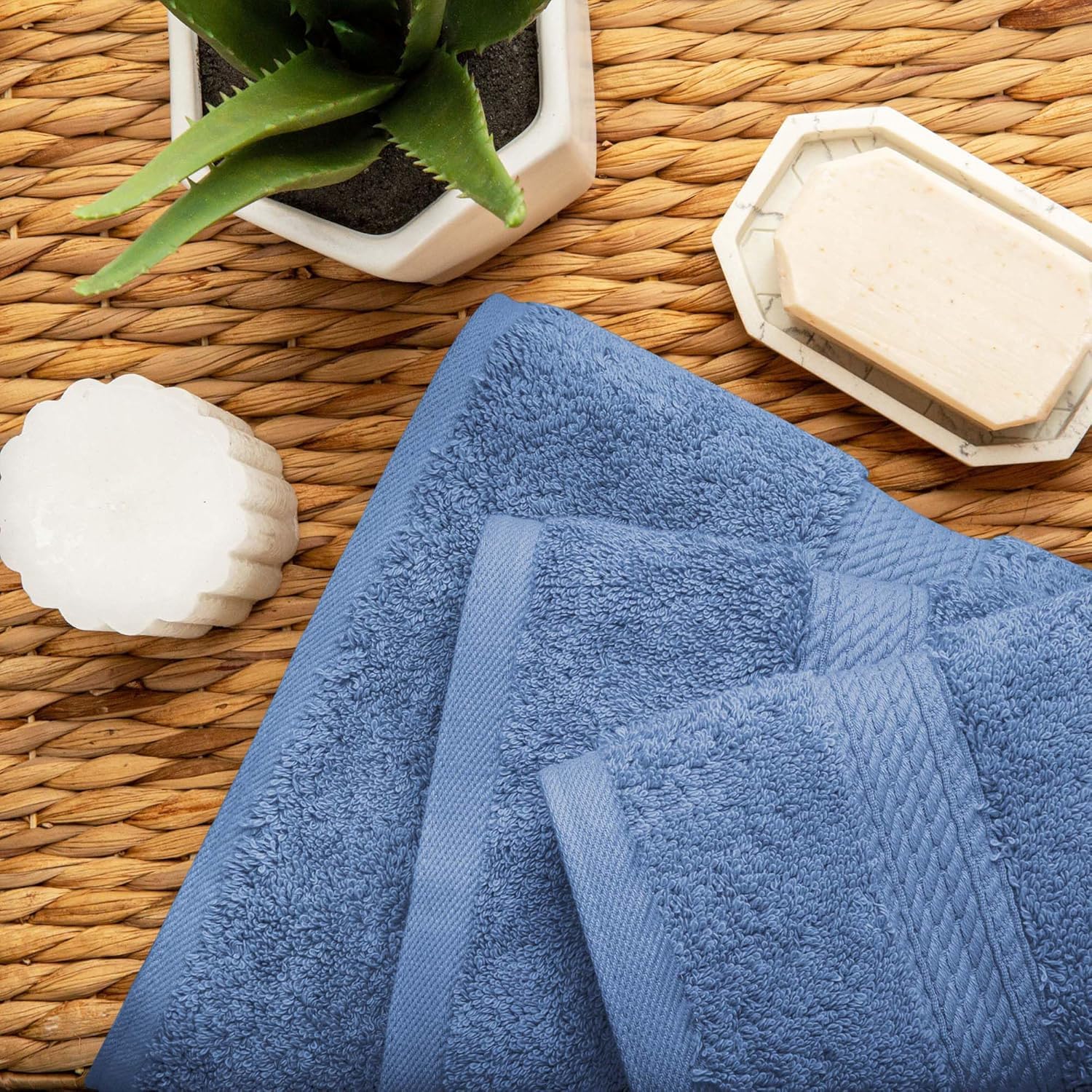 Superior Juego de Toallas de Pelo de algodón Egipcio de 3 Piezas, Incluye 1 Baño, 1 de Mano, 1 Toalla de Cara, Toallas de Lujo ultrasuaves, Esenciales de Felpa Gruesa, SPA, Baño de Invitados